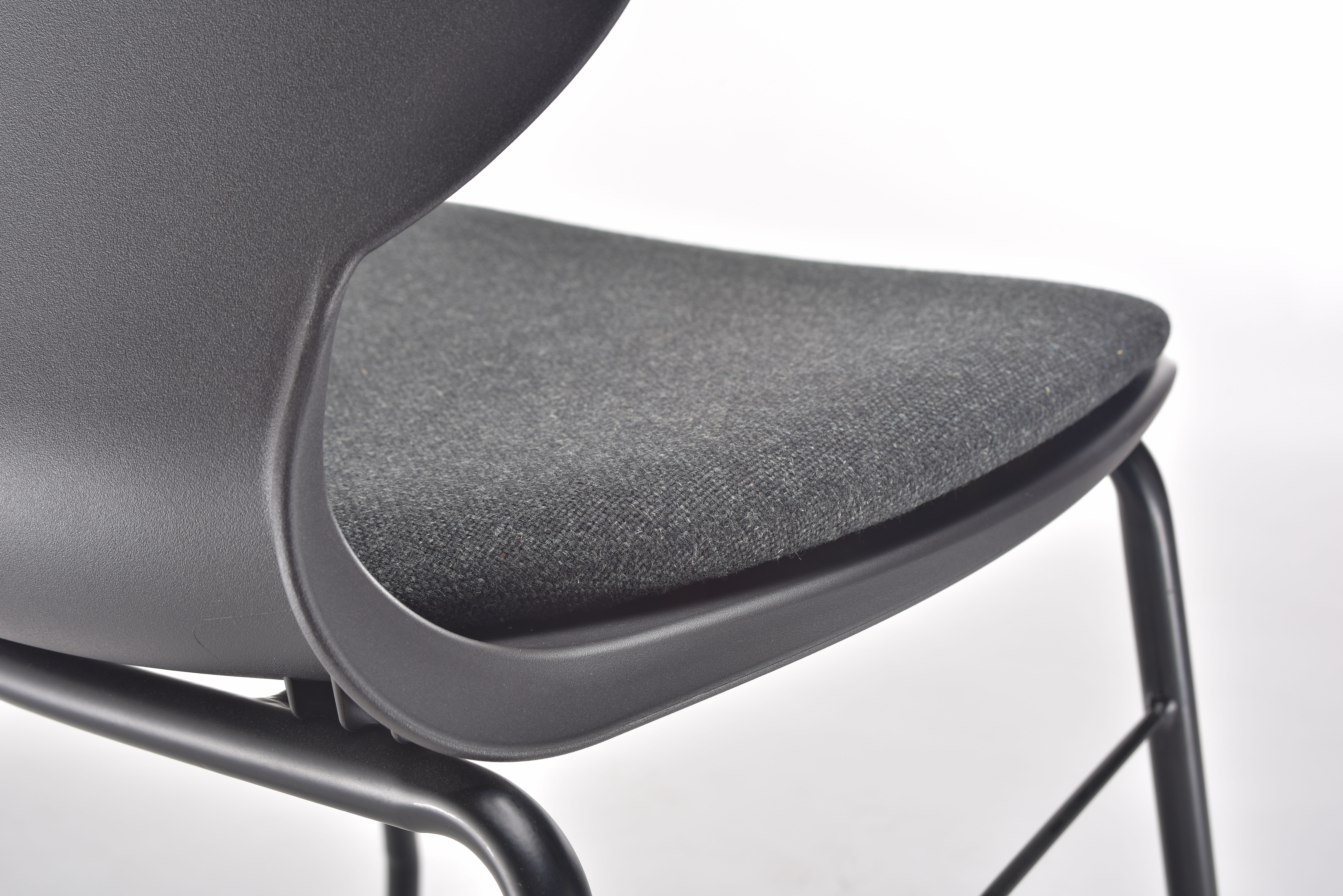 Titan Arc Seat Pad thumbnail 2