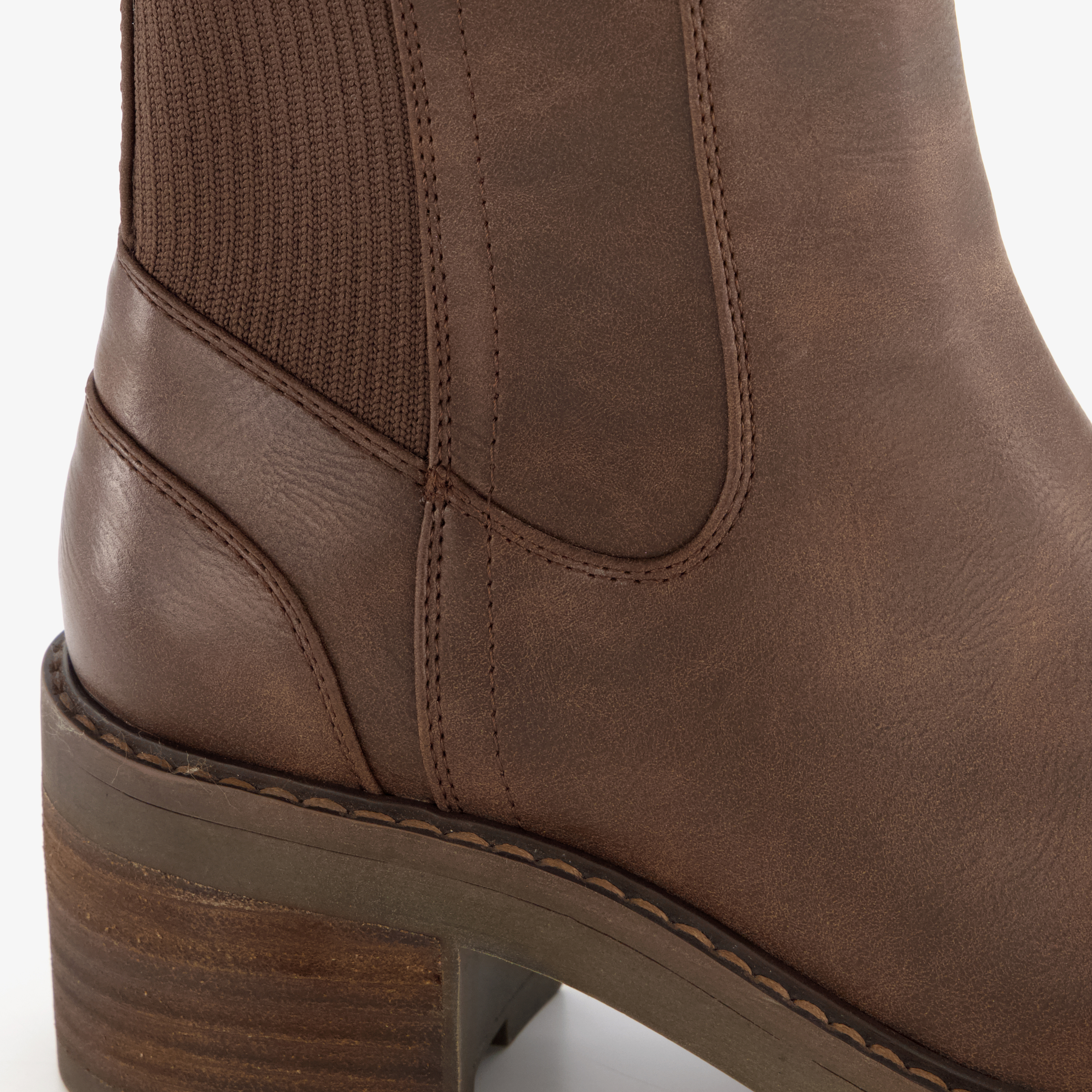 Blue Box dames Chelsea boots met hak bruin – foto 5