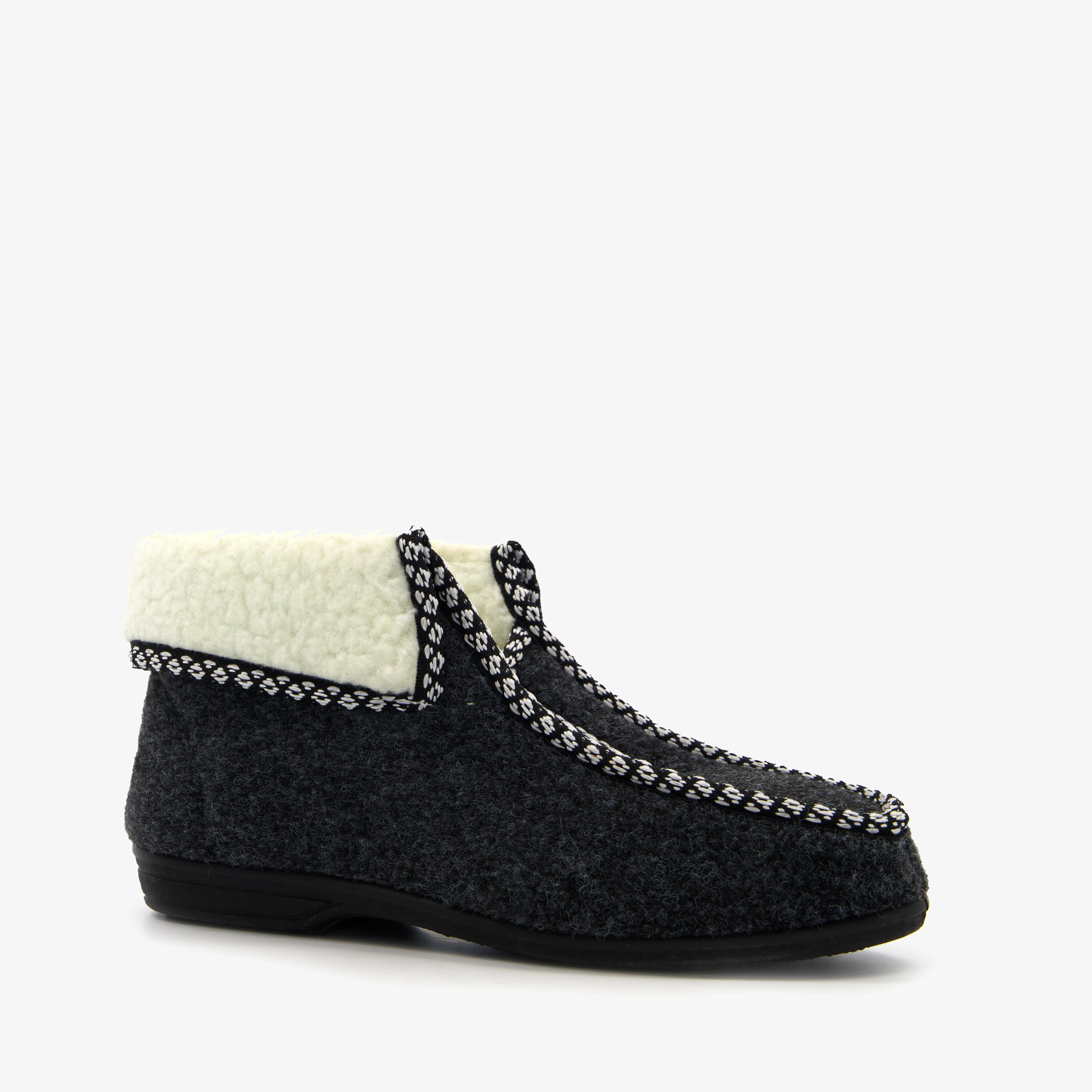 Thu!s dames pantoffel hoog zwart