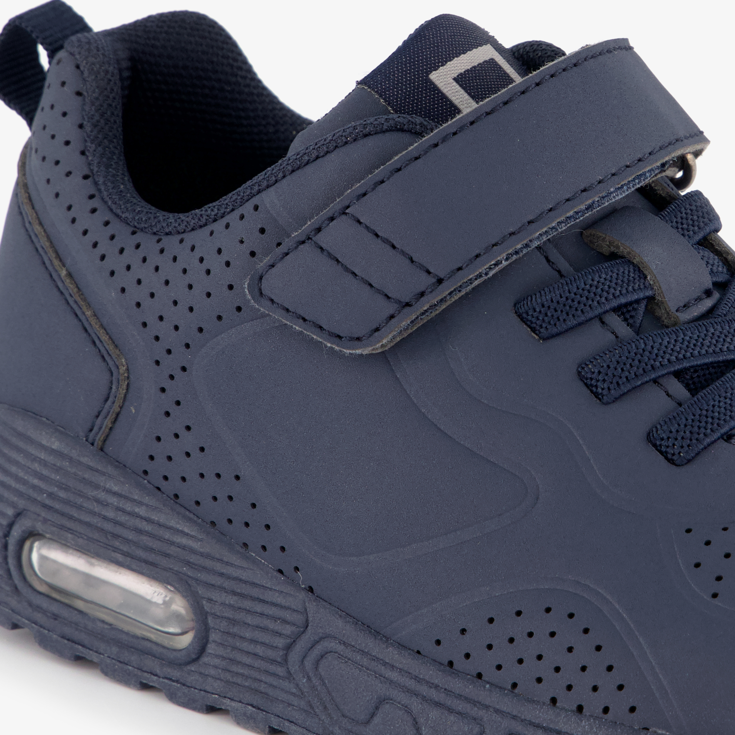 Blue Box jongens sneakers met airzool zwart – foto 5