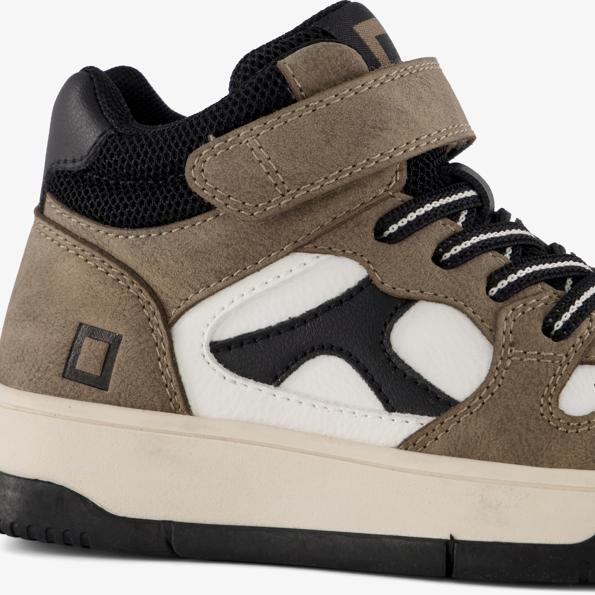 Blue Box hoge jongens sneakers bruin zwart – foto 5