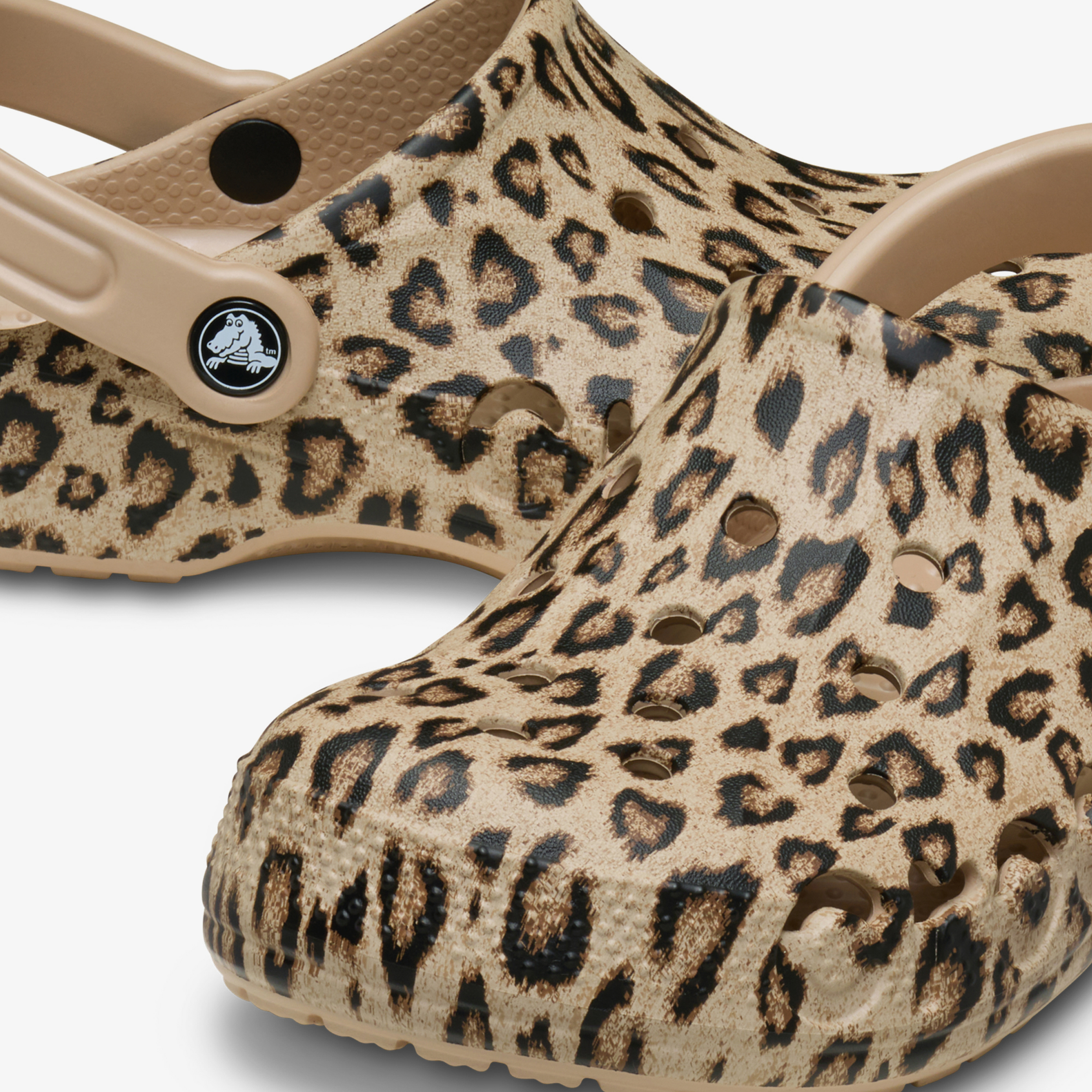 Crocs Baya Graphic Clog dames klompen met panterprint – foto 4