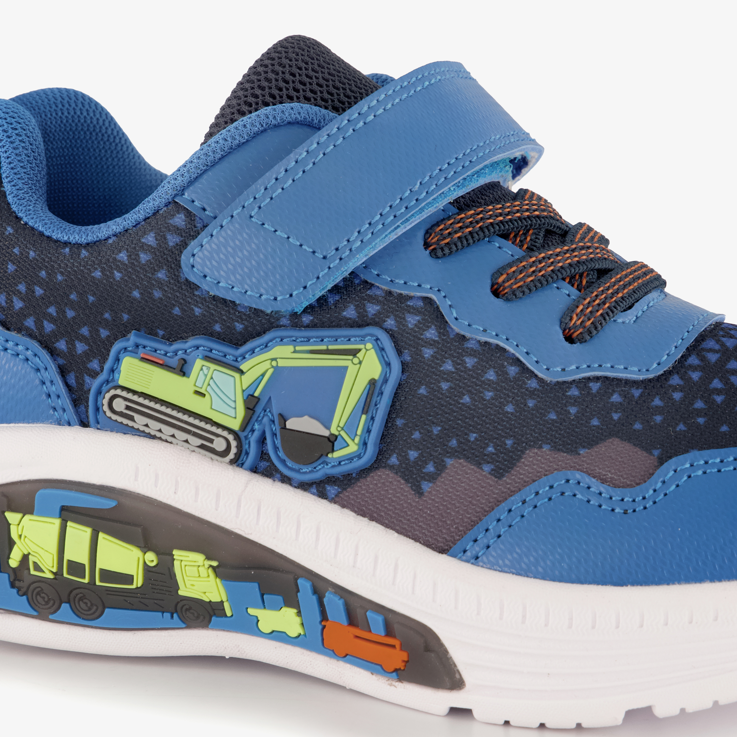 Blue Box jongens sneakers met lichtjes en graafmachines – foto 5