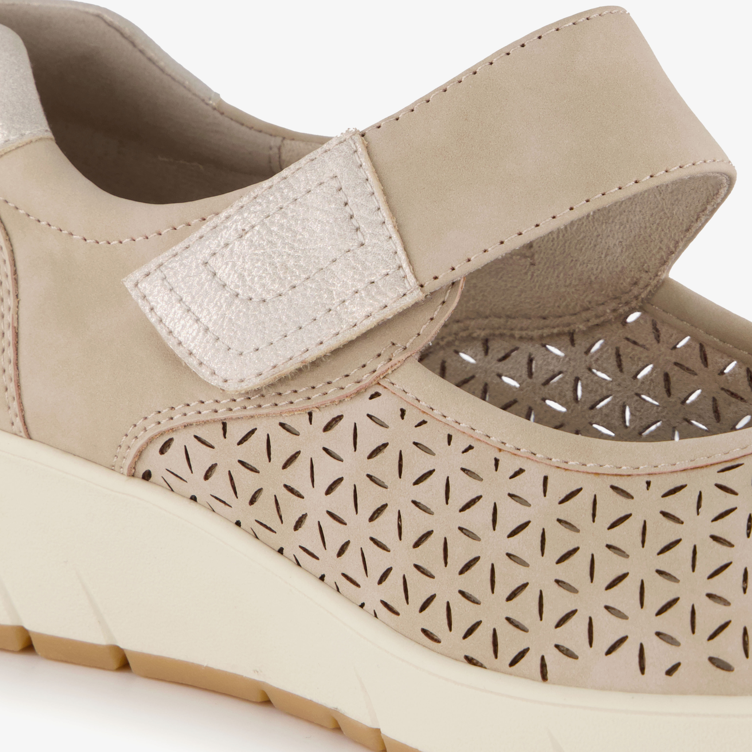 Softline dames instappers met H leest beige – foto 5