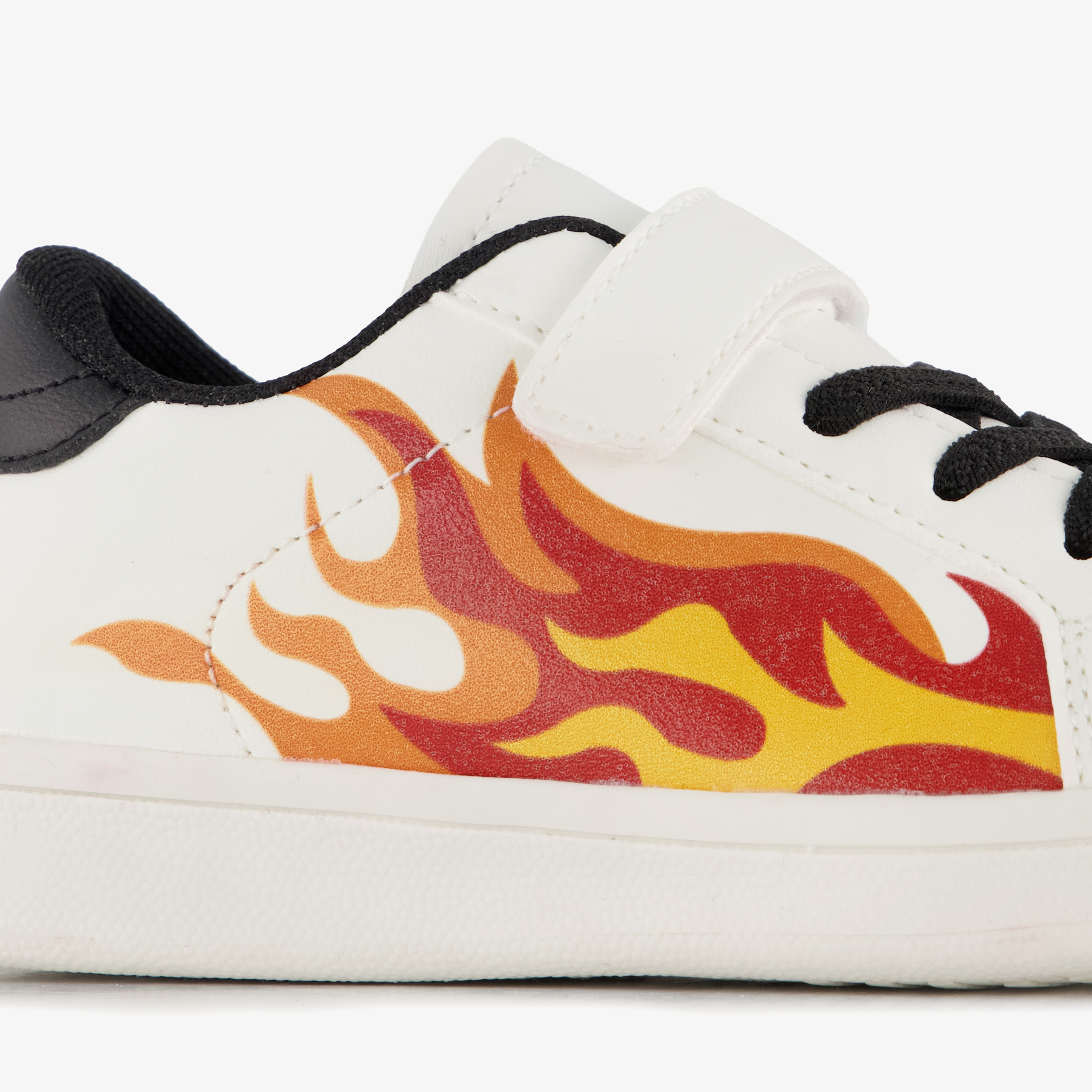 Blue Box jongens sneakers met vlam wit – foto 5