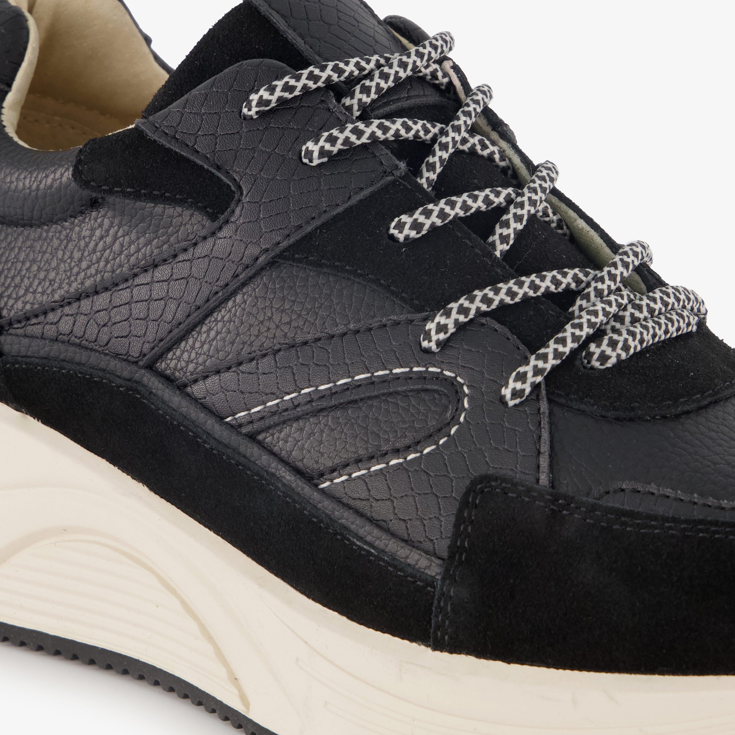 Hush Puppies leren dames sneakers zwart – foto 5