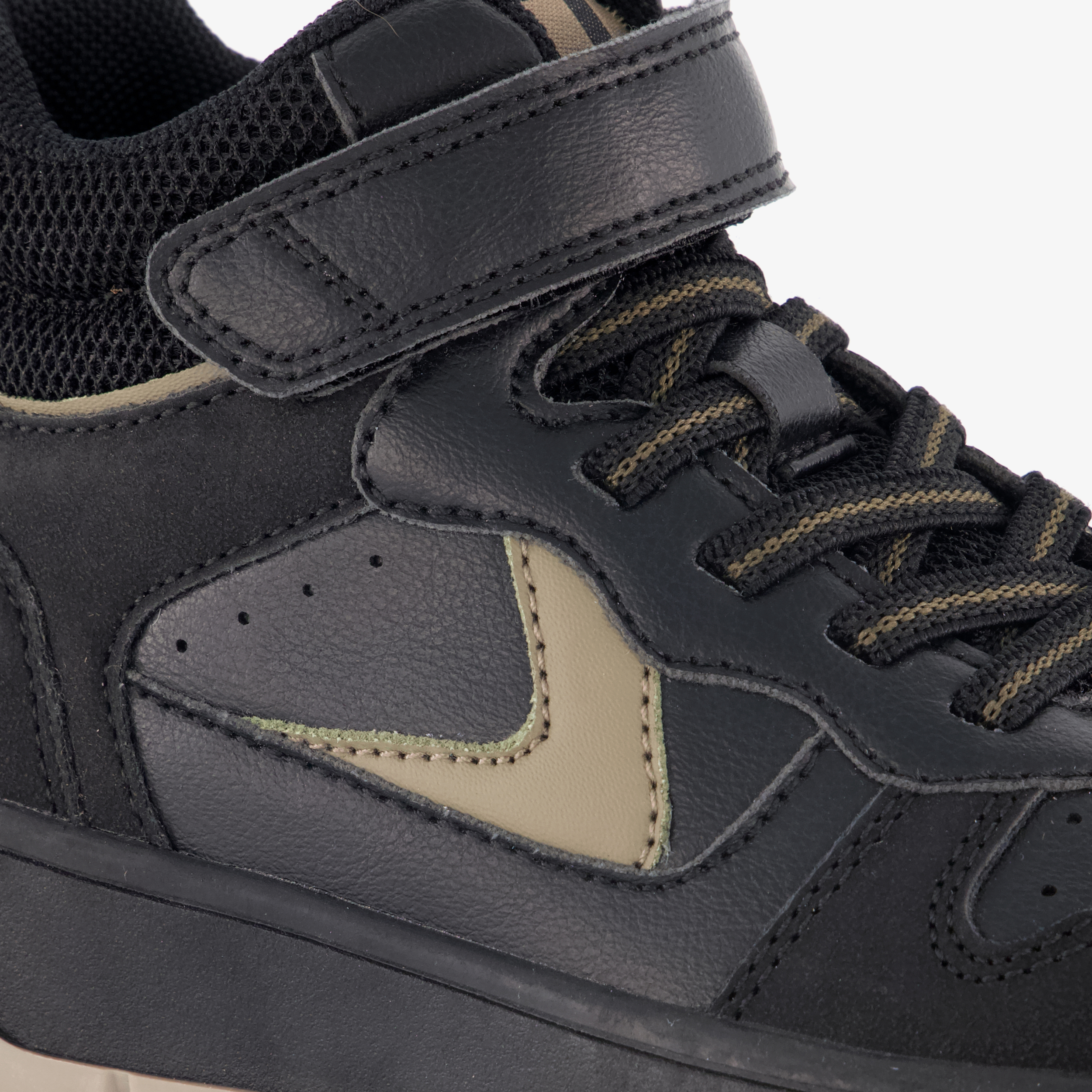 Blue Box hoge jongens sneakers zwart beige – foto 5