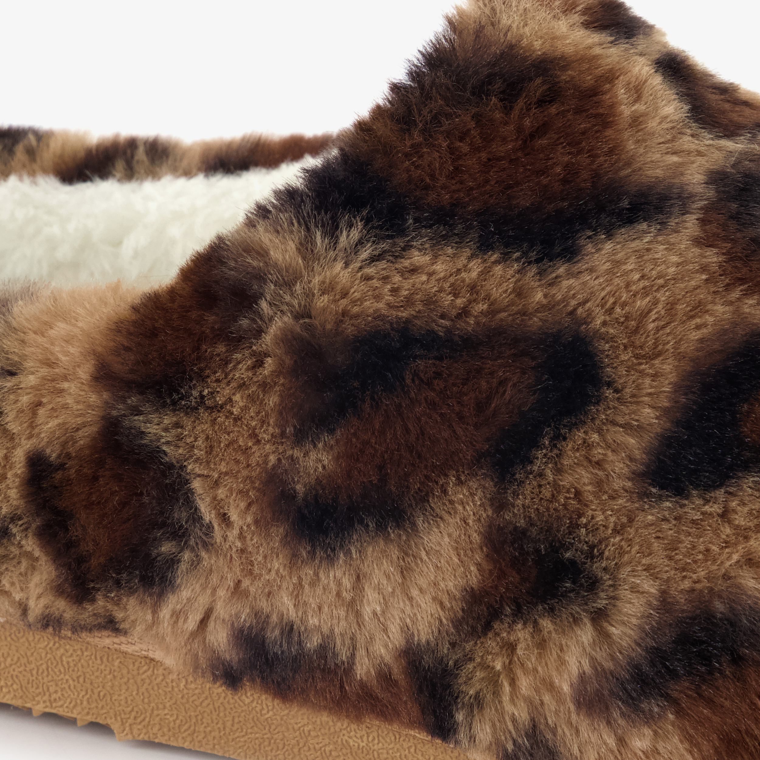 Thu!s dames instap pantoffels met panterprint – foto 5