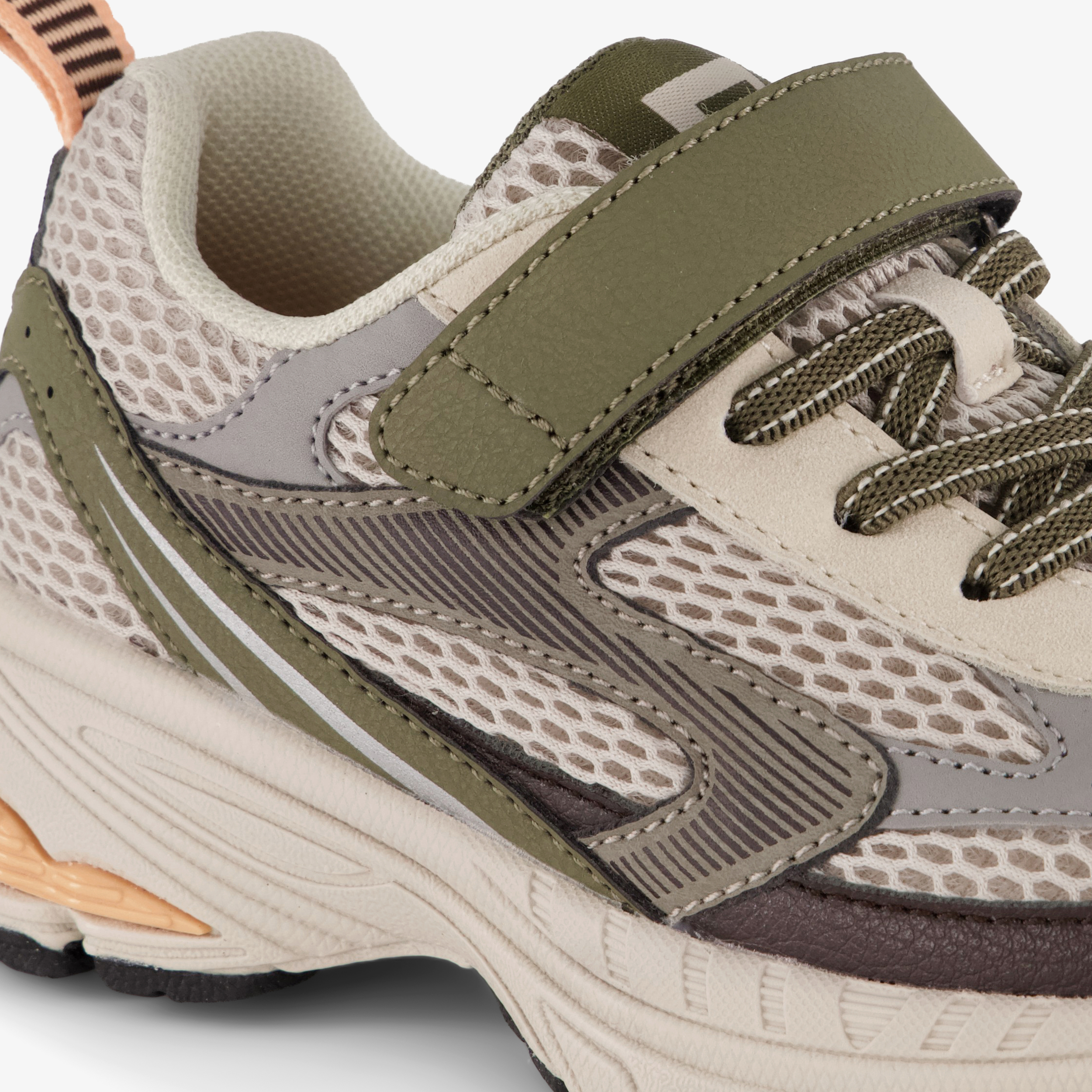 Blue Box jongens dad sneakers beige groen – foto 5