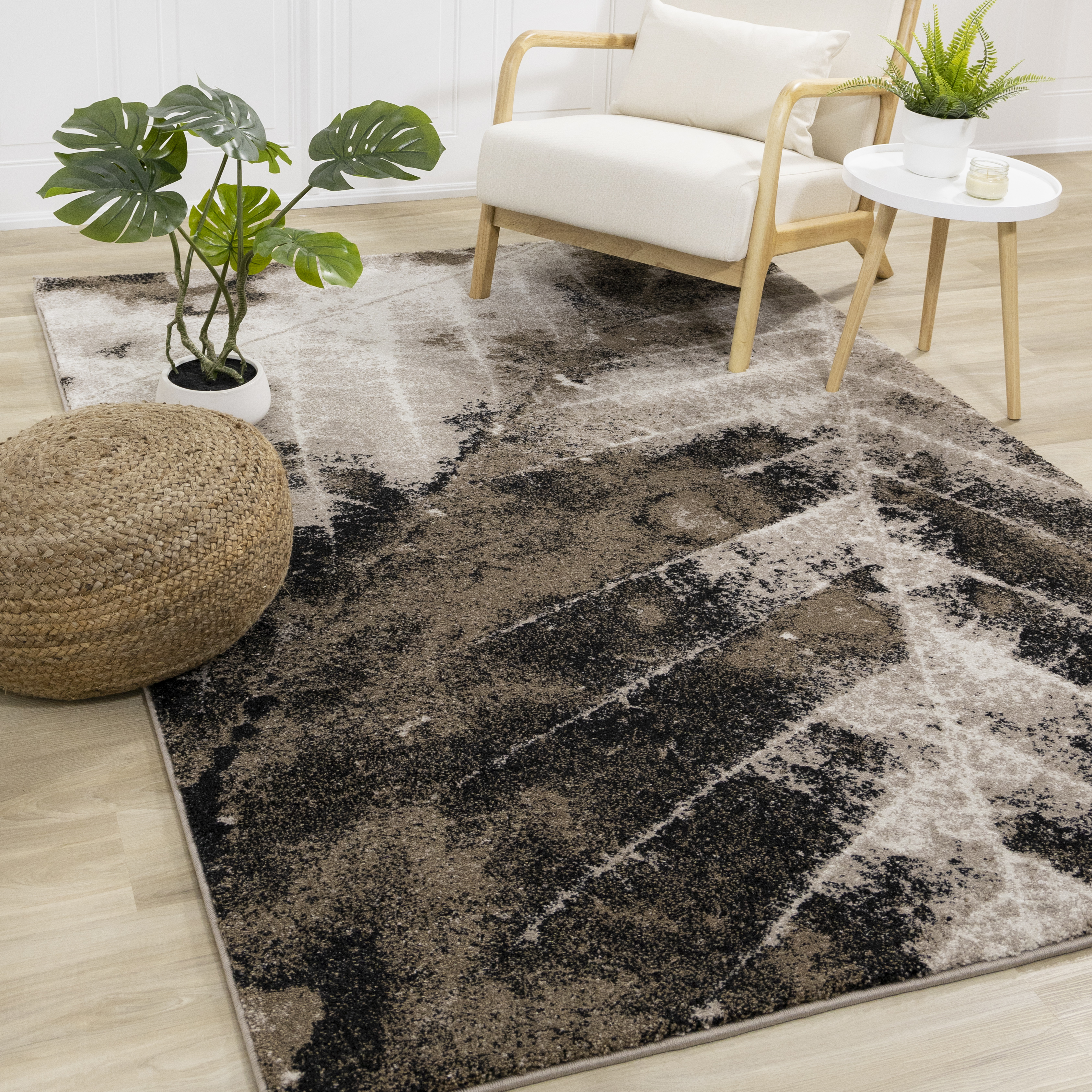Breeze 5700 Brown Beige Black 5 x 8