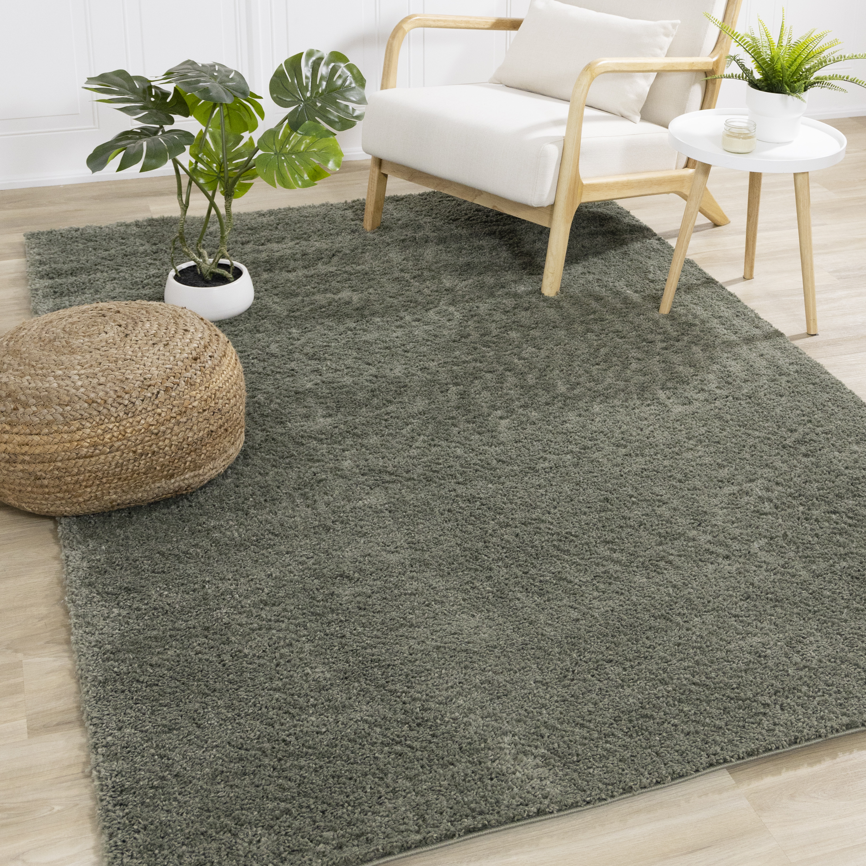 Pascal Green Comfort Shag Rug, 5'3" x 7'7"