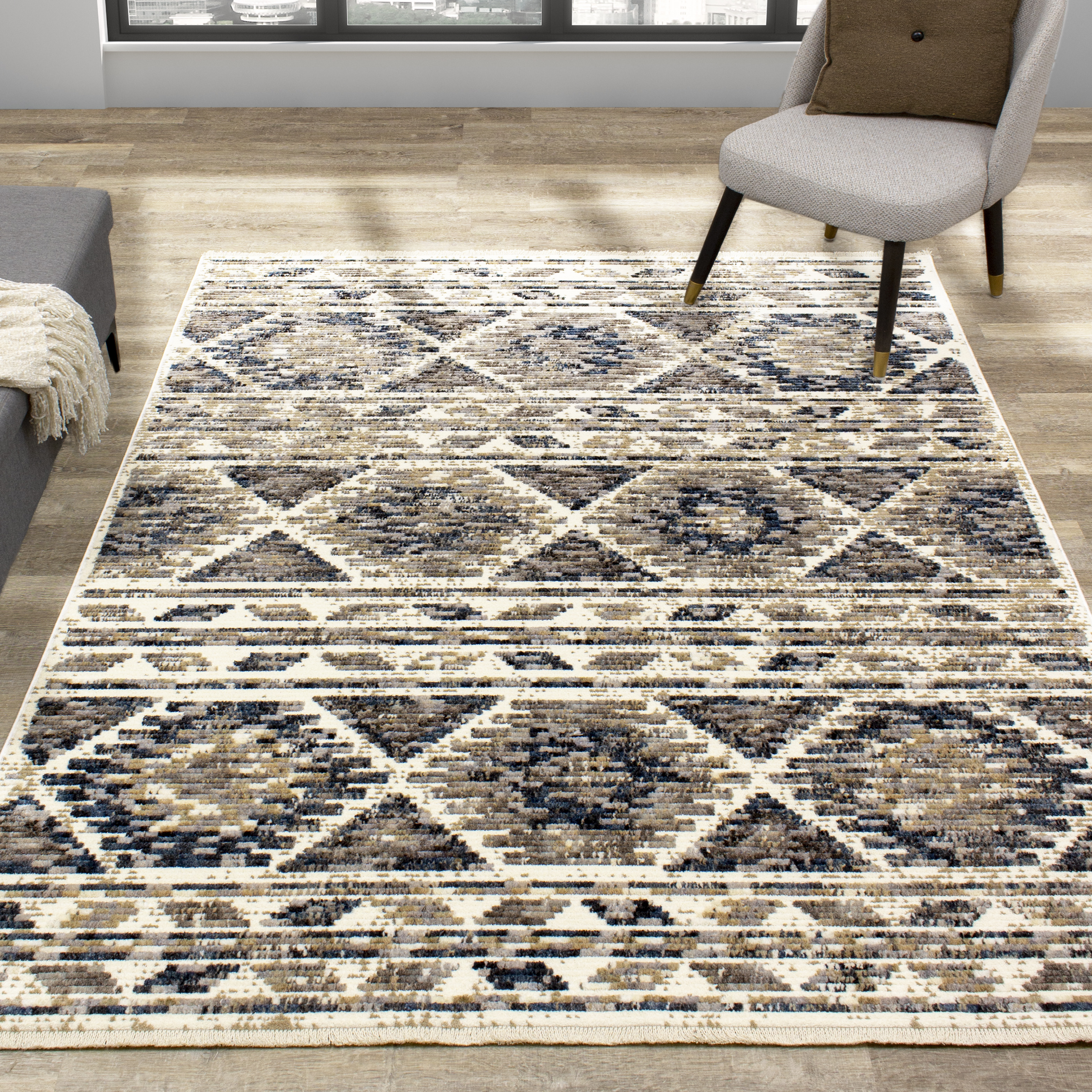 Nepal 8737 Beige Cream Blue 2 x 4