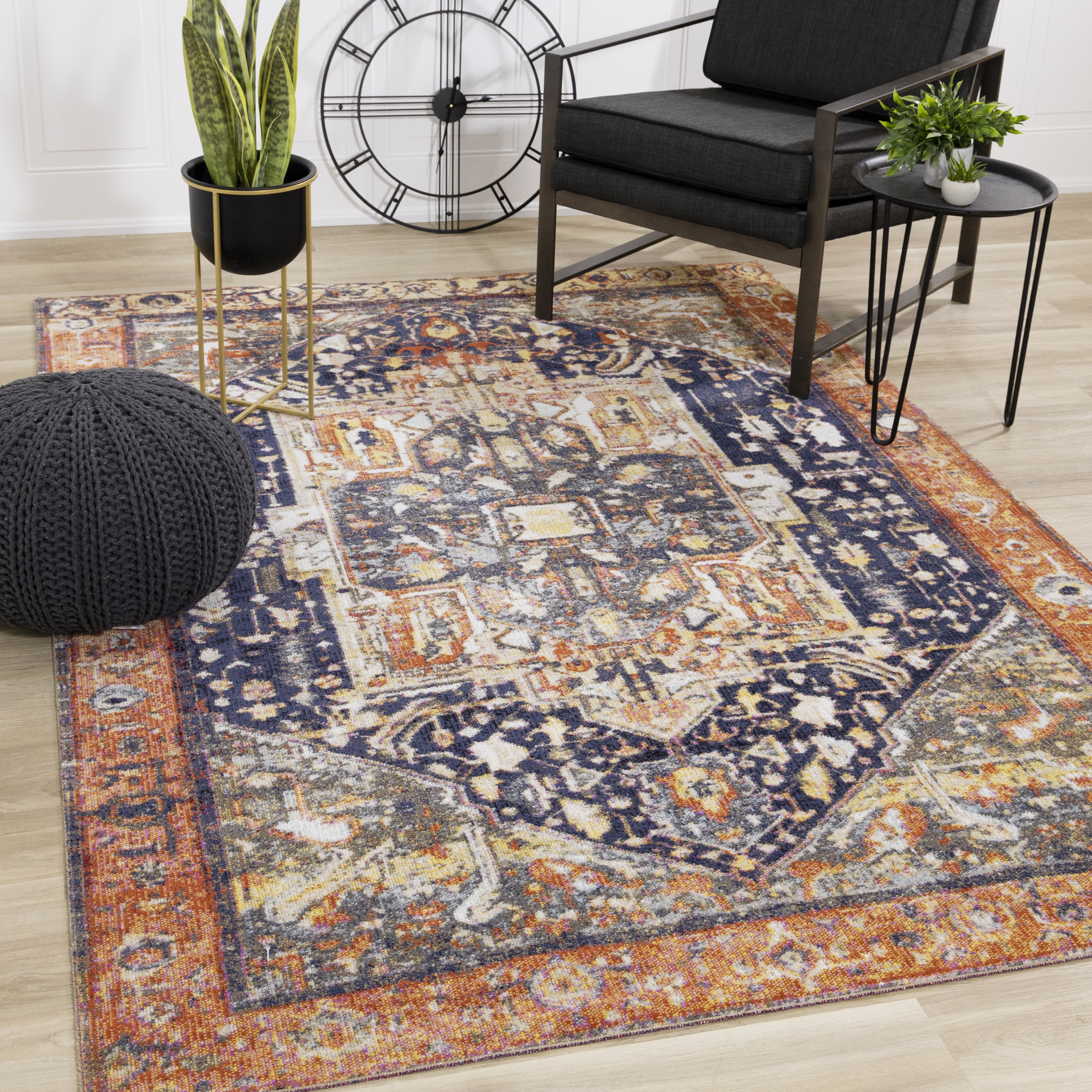 Sara Black Orange Ornate Border Rug, 2'0" x 3'7"