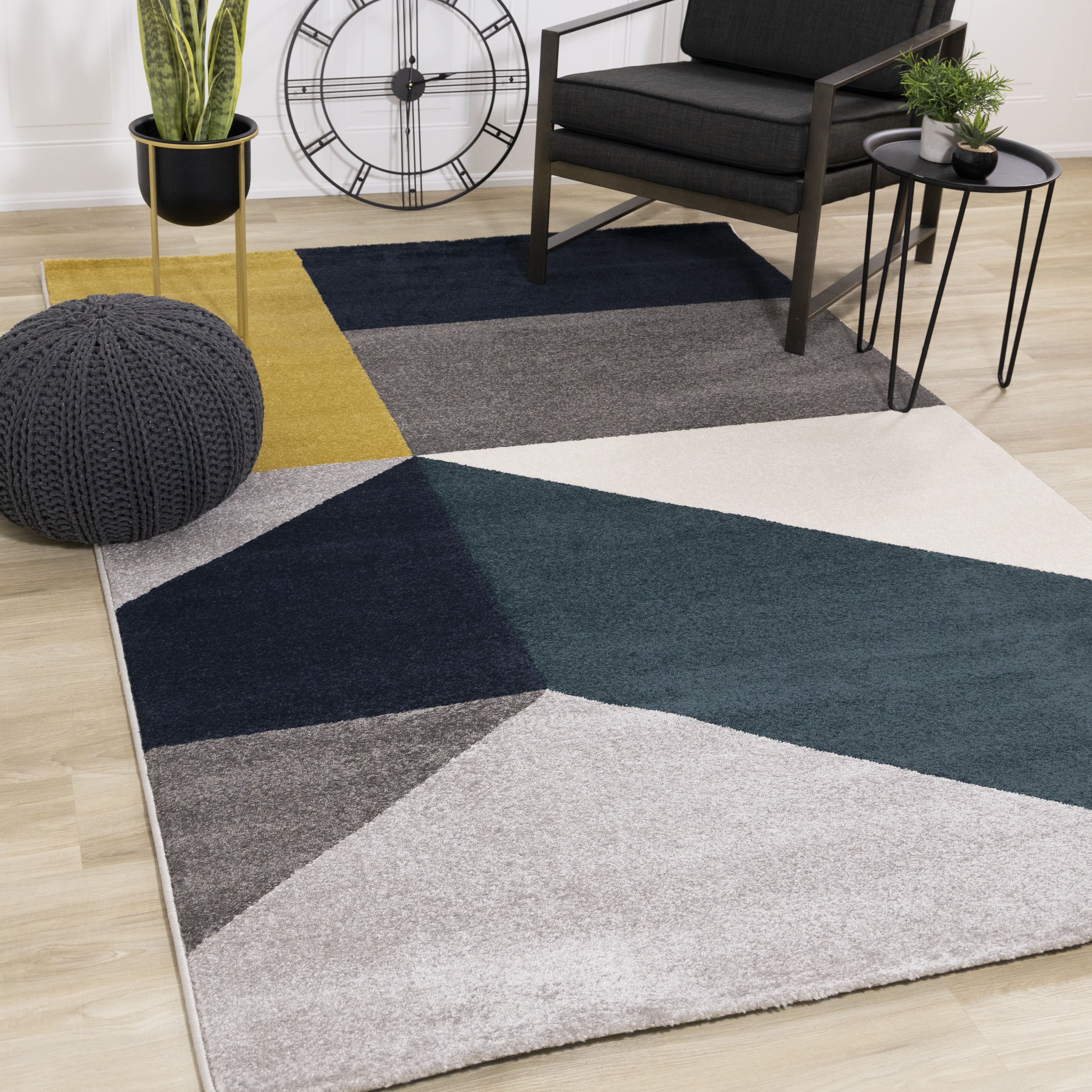 Safi Grey Blue Large Geometry Rug, 2'0" x 3'7"