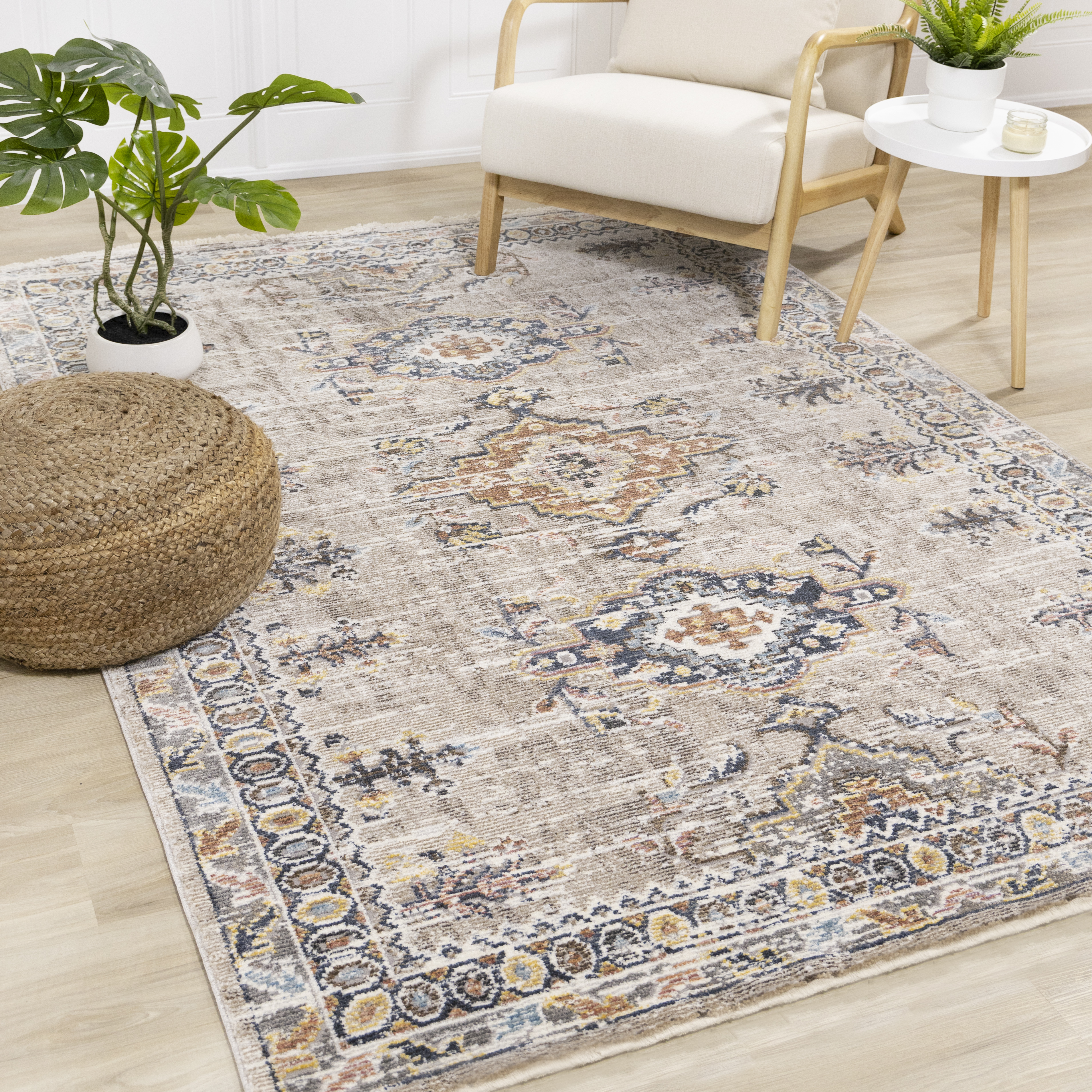 Evora Beige Rust Blue Contemporary Medallion Rug, 2'8" x 4'11"