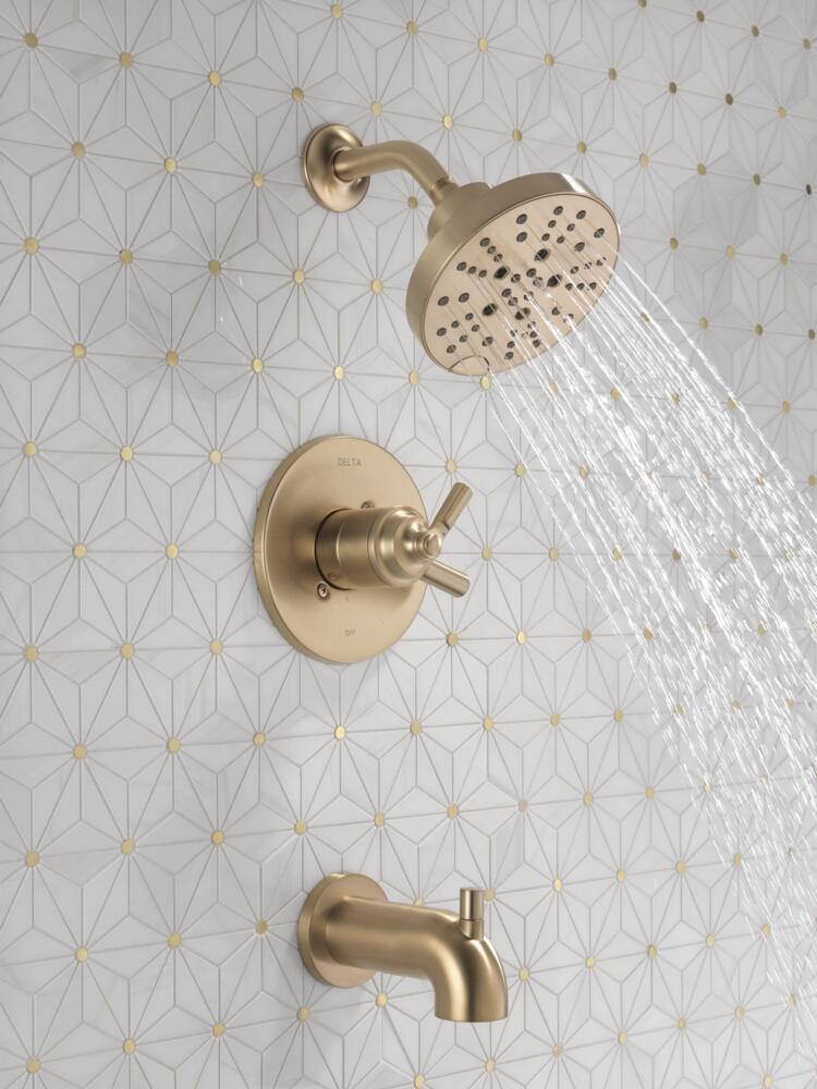 Sistema de ducha Delta con tecnología H2Okinetic® e In2ition® — disponible en Artexa México