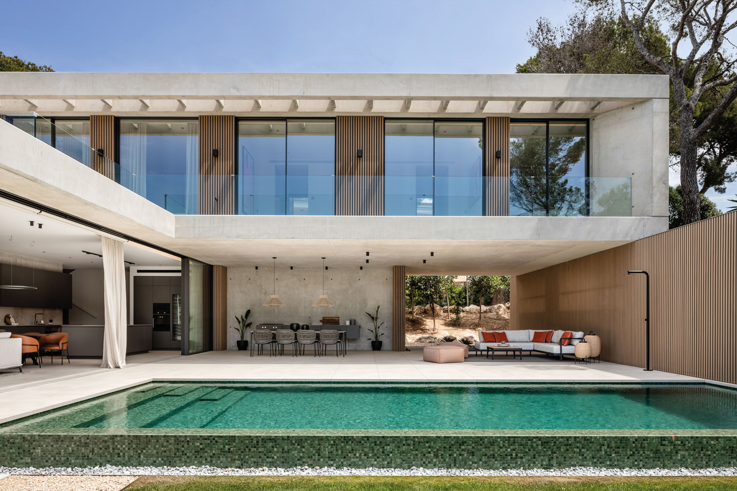 Vanguard Pool Bali Stone en aplicación arquitectónica
