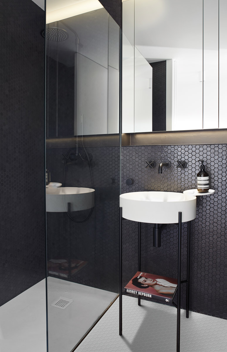 Hex Natureglass Black M en aplicación arquitectónica