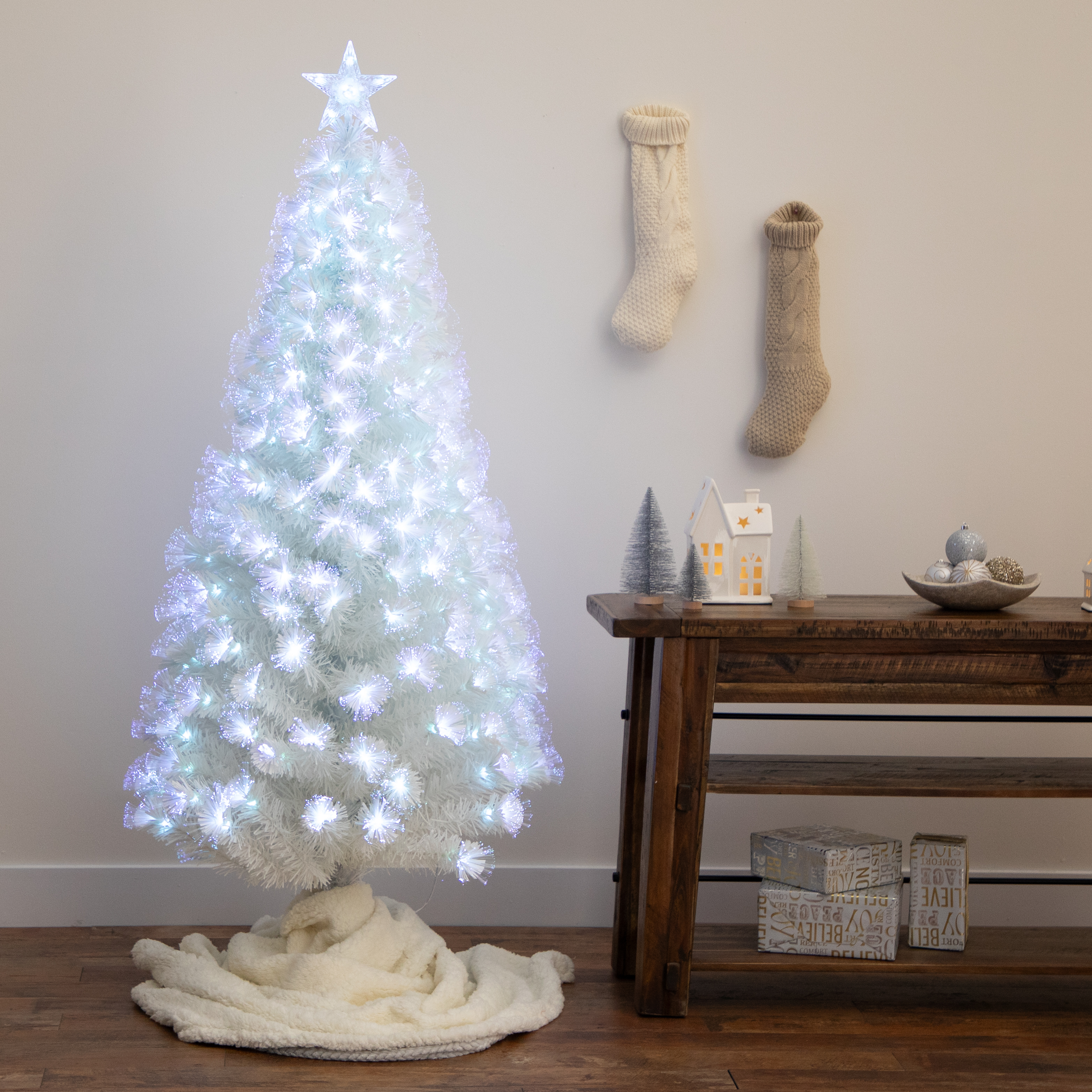 6-ft Pre-Lit Fiber Optic Artificial White Christmas Tree with Star Tree Topper product image view 2