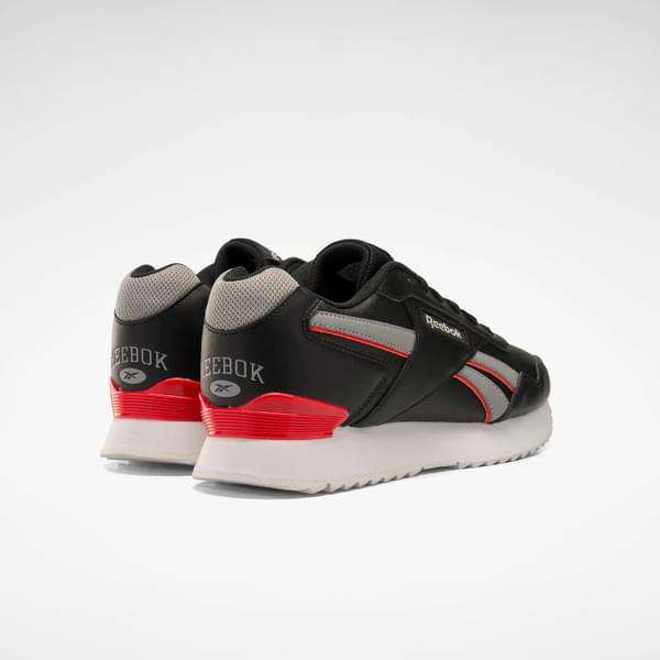 Con características clásicas de unos Reebok, pero destacándose por su suela ondulada y el clip TPU en el talón que les otorga un diseño único. image number 1