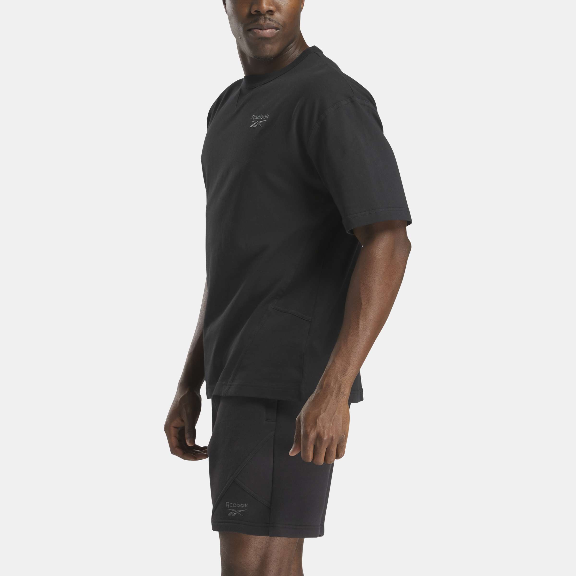 Playera Classics Icon Elements image number 4