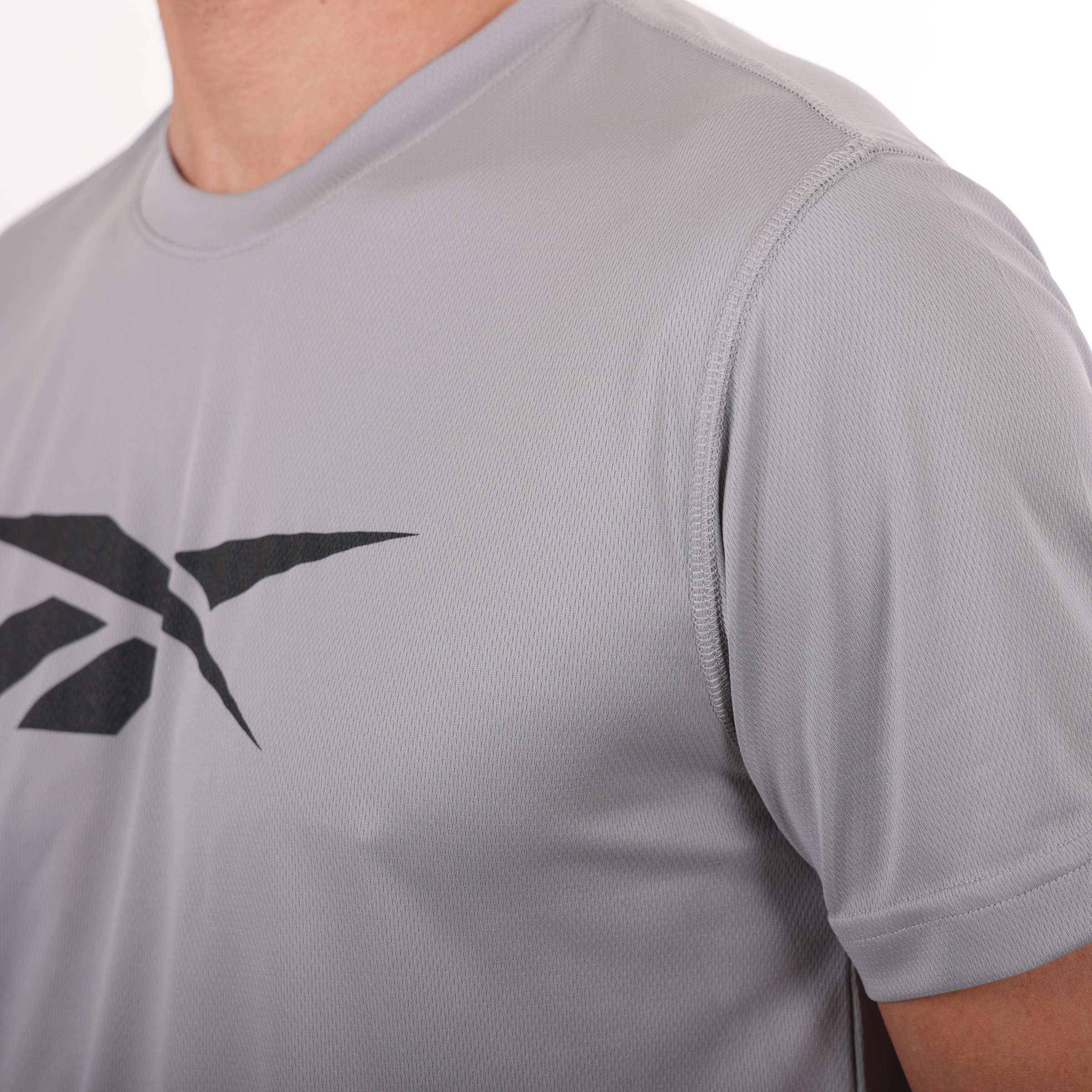Playera Running Basic Athlete image number 4