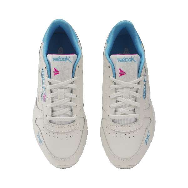 Un homenaje al estilo Reebok de principios del siglo XX. Estos tenis tienen un aire retro que combina a la perfección con tu vida moderna. image number 5