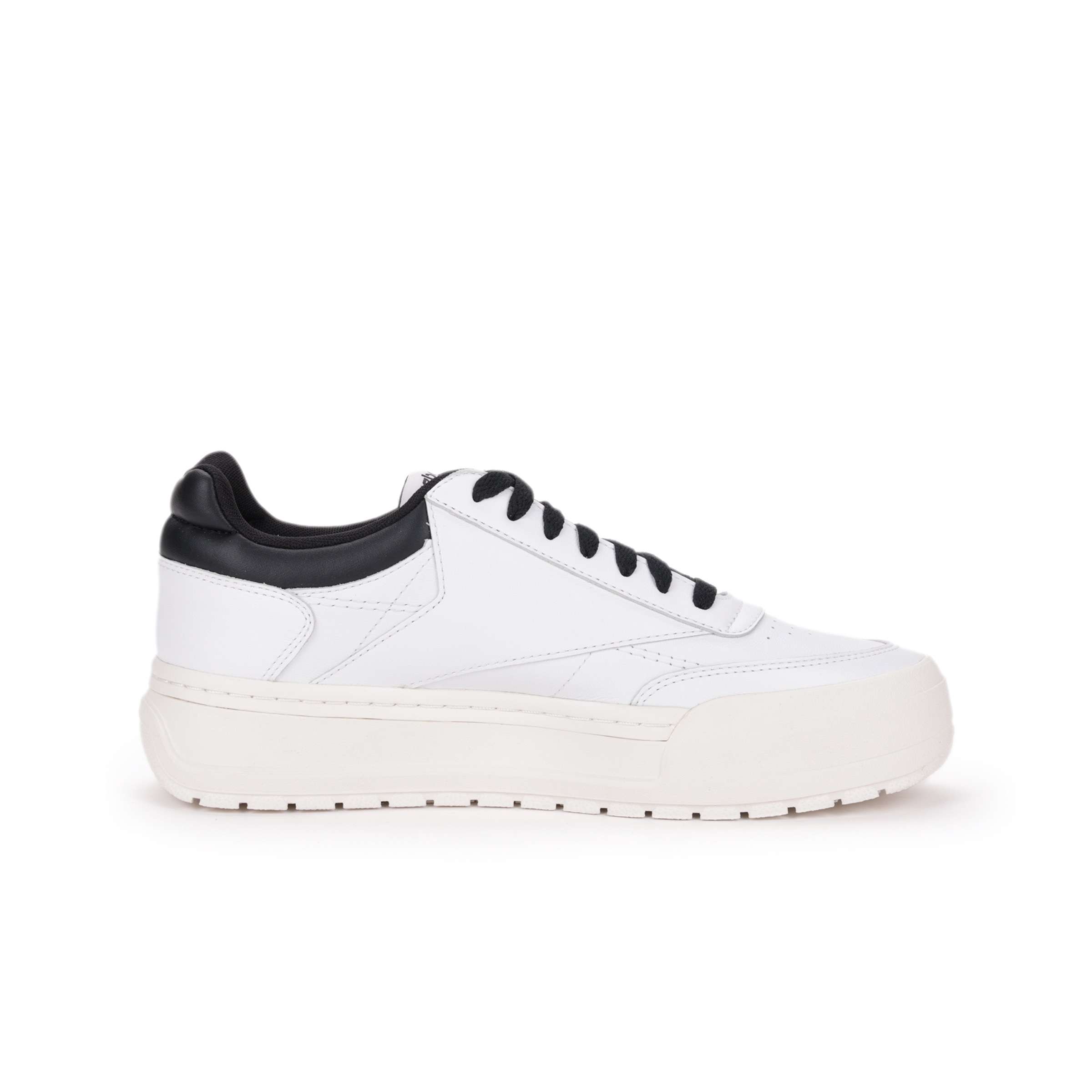 Luce una silueta atrevida, agrega una dosis extra de los años 90. Los colores originales los hacen Reebok. image number 1