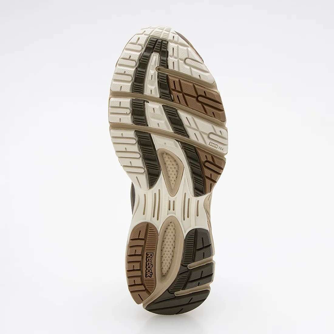 Los tenis Premier Trinity KFS incorporan un sistema de ajuste cinético que proporciona soporte y flexibilidad. image number 5