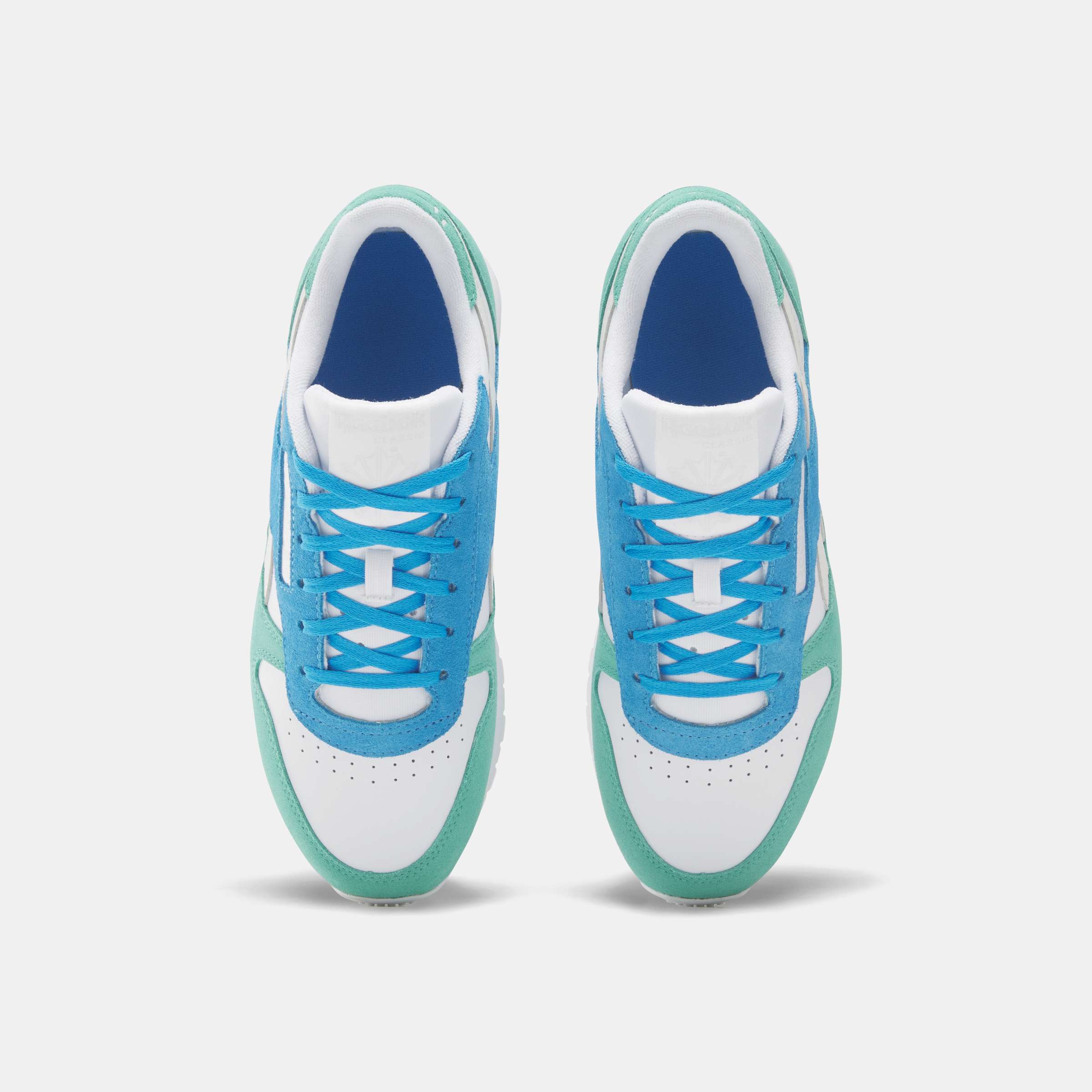 Un homenaje al estilo Reebok de principios del siglo XX. Estos tenis tienen un aire retro que combina a la perfección con tu vida moderna. image number 4
