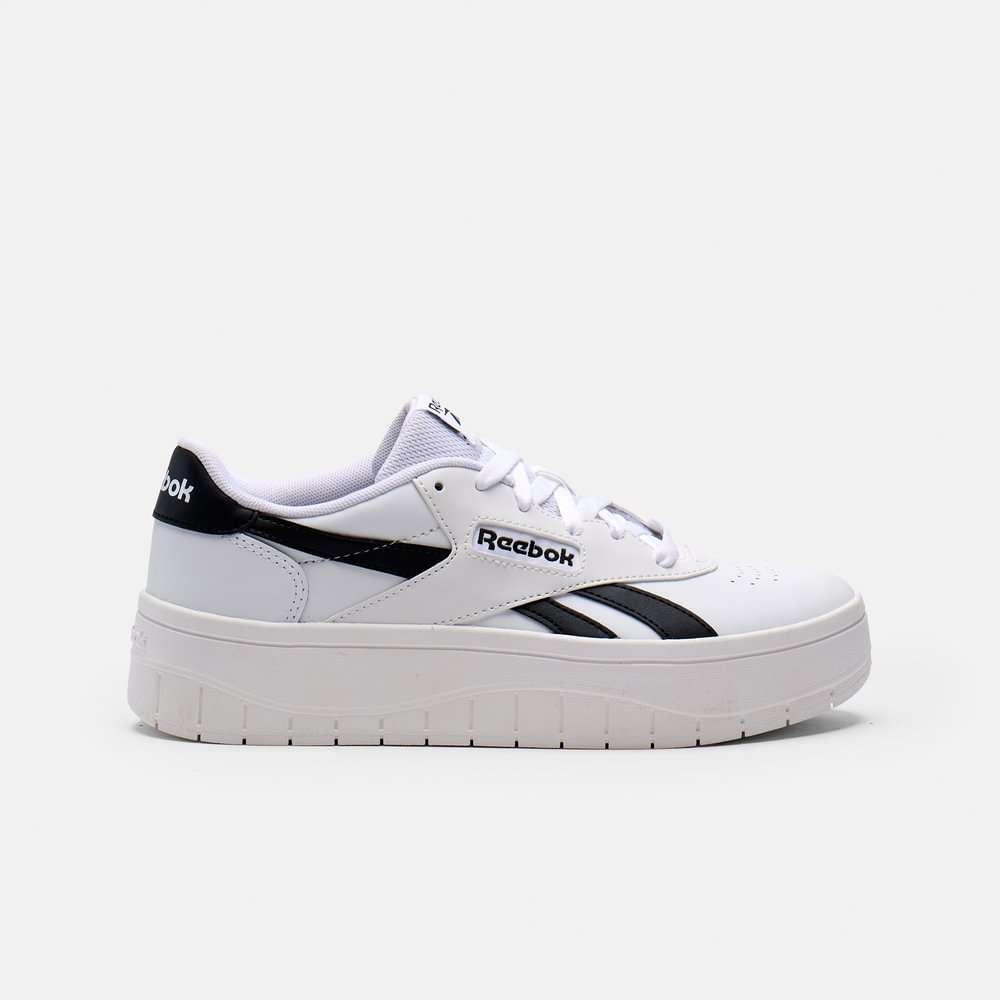 El estilo Reebok que te encanta en una silueta clásica de tenis vintage que se puede usar de manera elegante o informal. image number 0