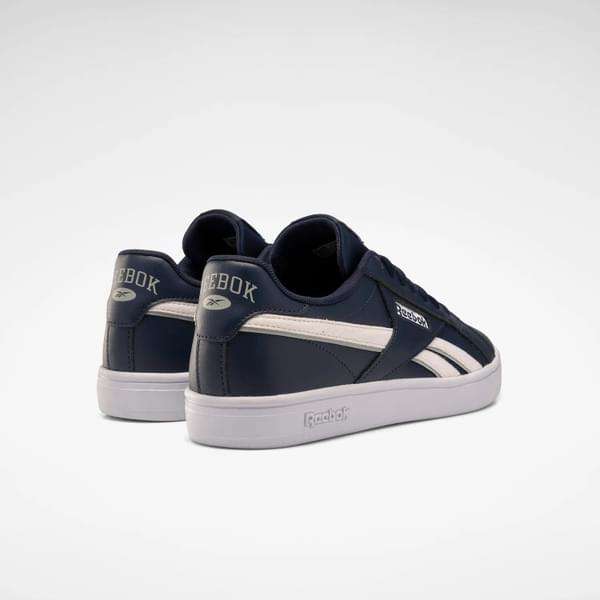 Impregnados del espíritu de tenis retro de Reebok. Una silueta minimalista con detalles que rinden homenaje al modelo original. image number 1