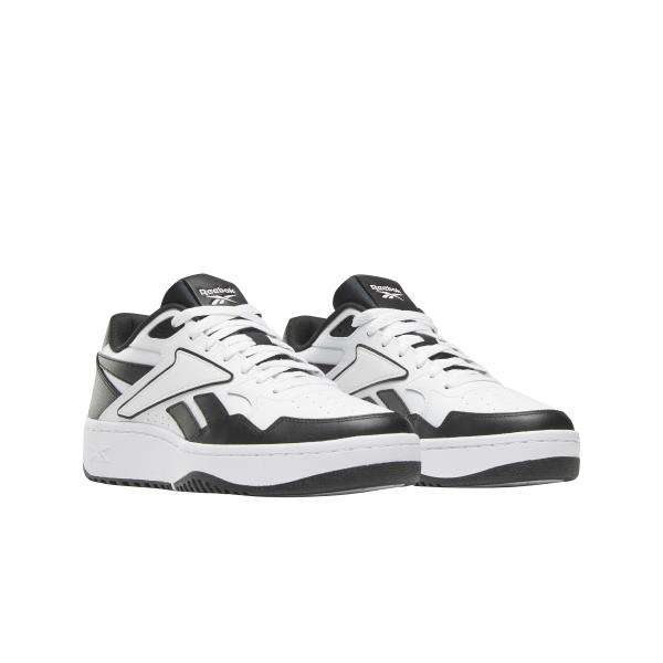 Inspirados en el legado de Reebok de los años 90, reinventan un estilo clásico de baloncesto con una parte superior de cuero suave.