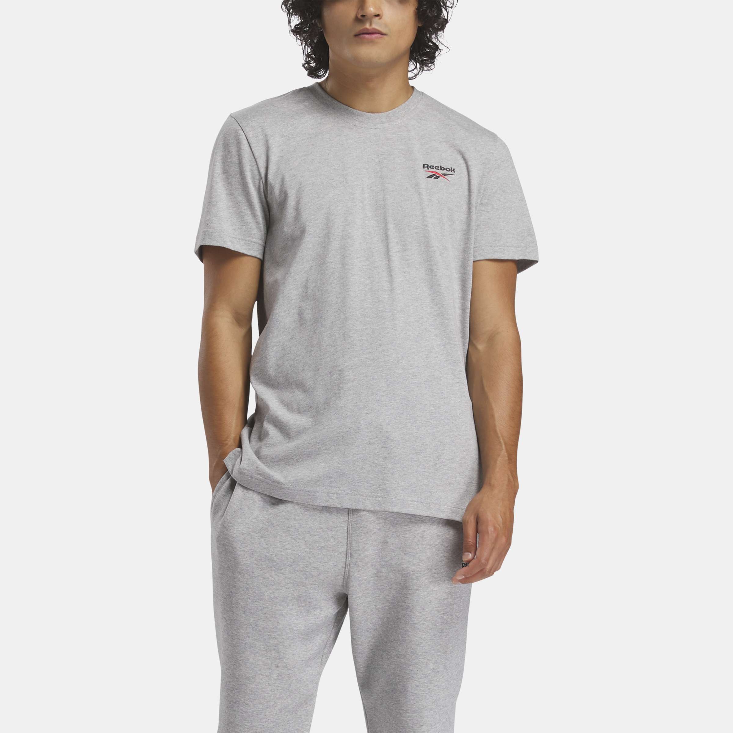 Playera Classics Identity