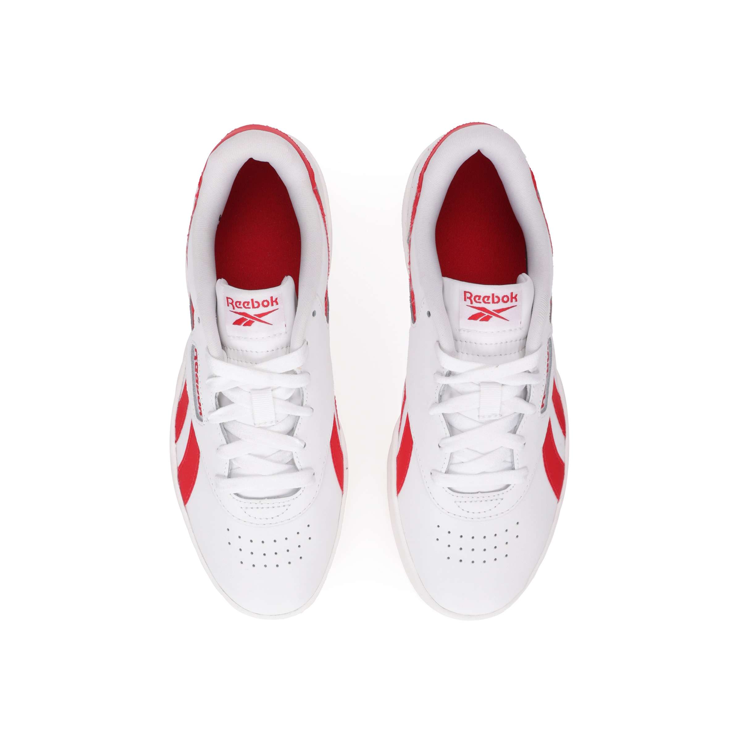 El estilo Reebok que te encanta en una silueta clásica de tenis vintage que se puede usar de manera elegante o informal. image number 5