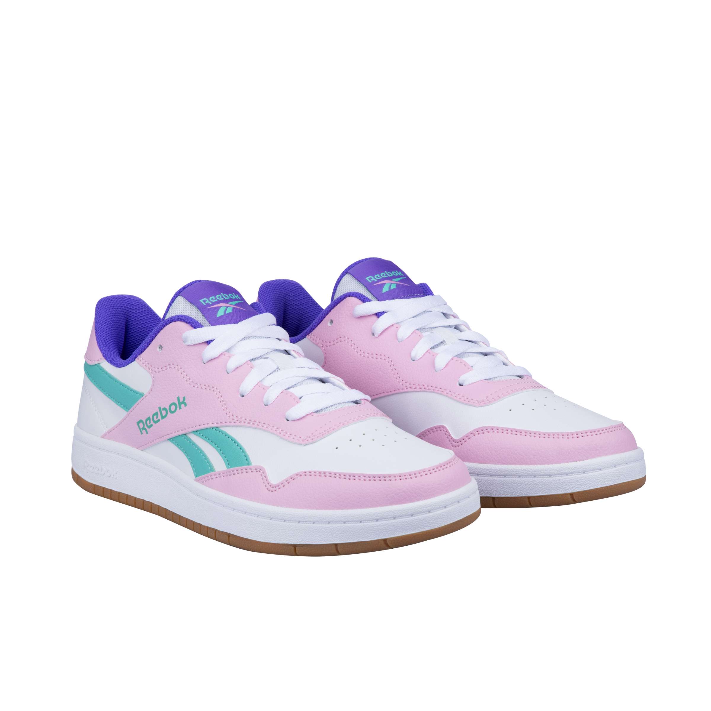 Los tenis Reebok BB1000 combinan un estilo clásico de baloncesto con un diseño funcional para el día a día. image number 3