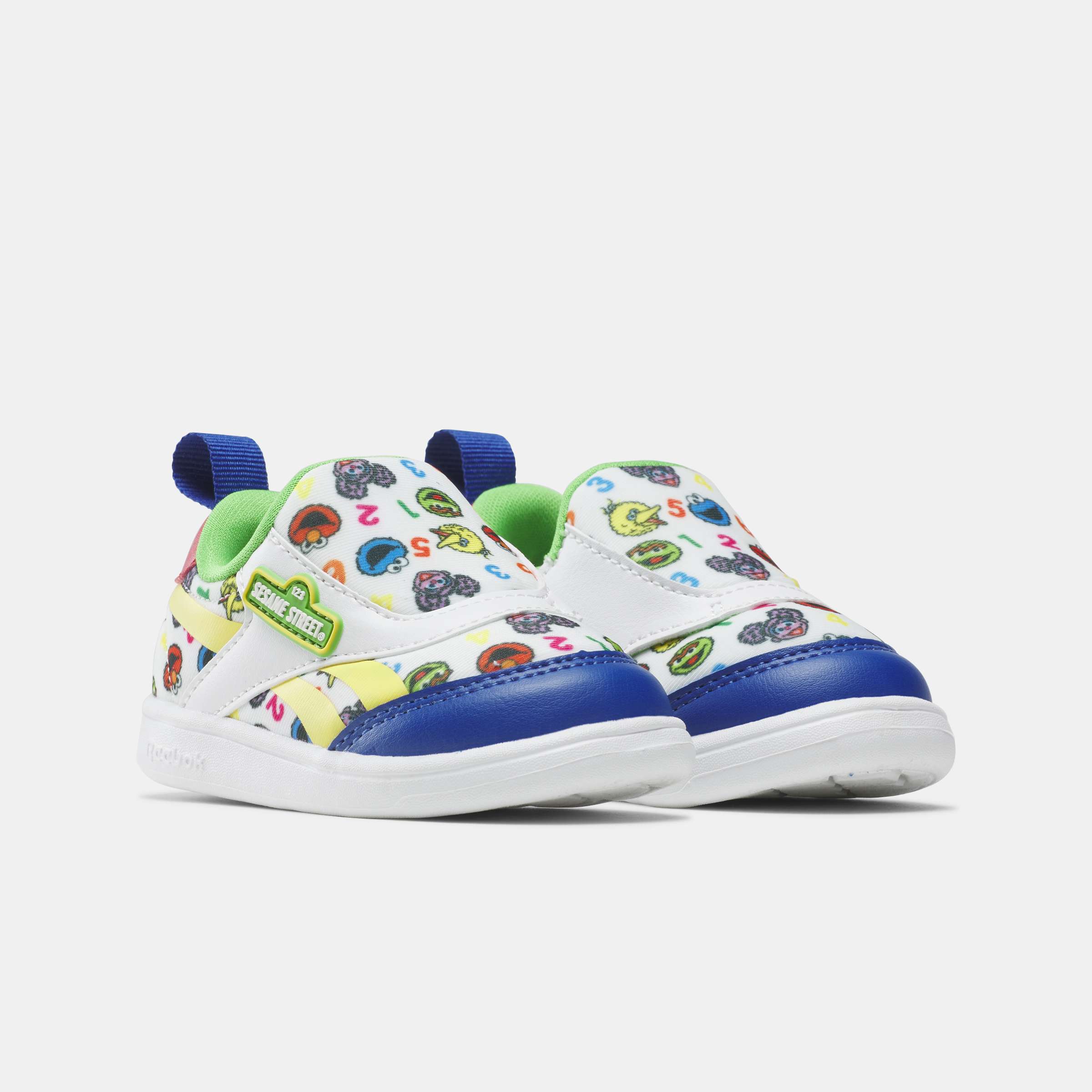 Tenis Club C Revenge Slip On x Sesame Street
