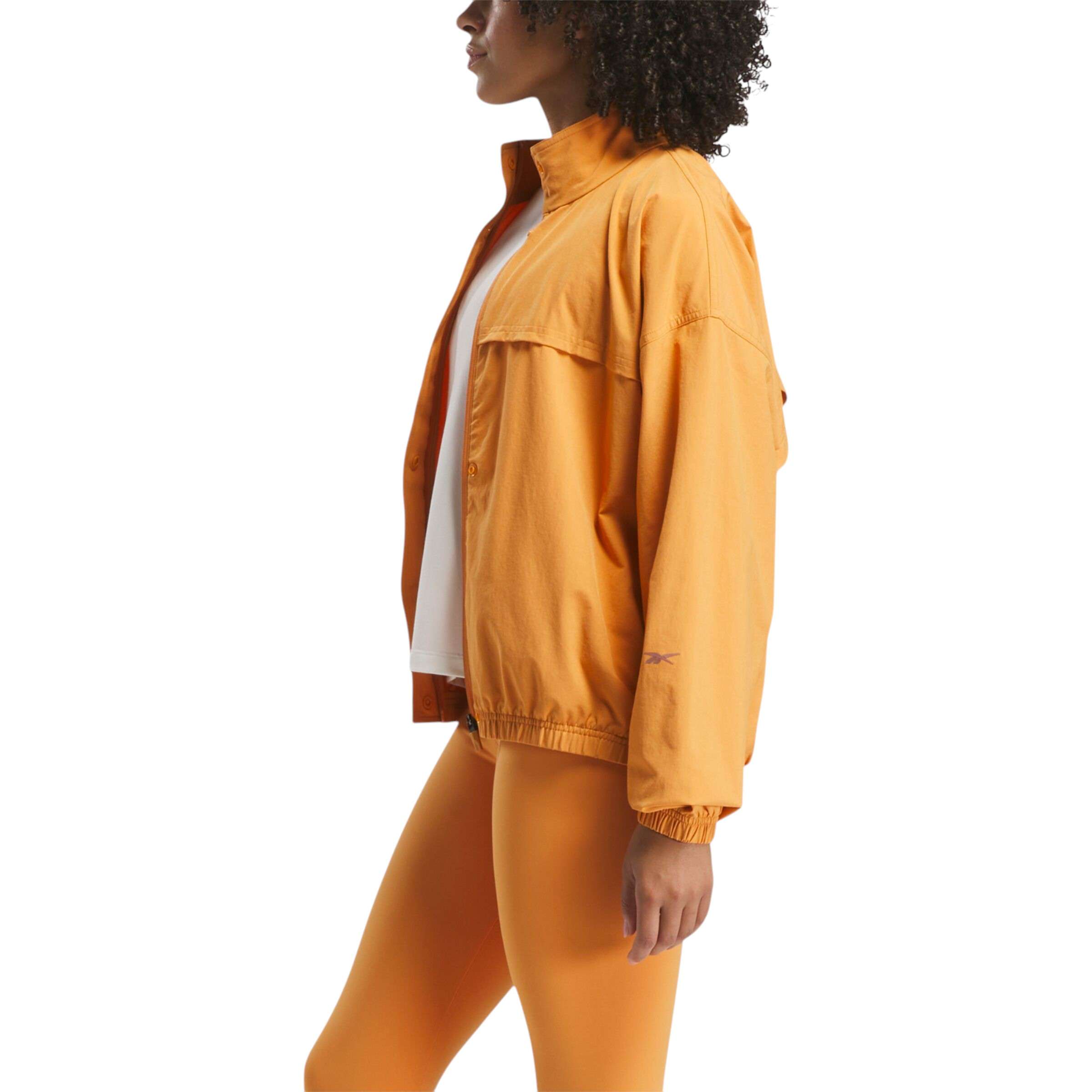 Chamarra Training Activ Coll Skystretch image number 4