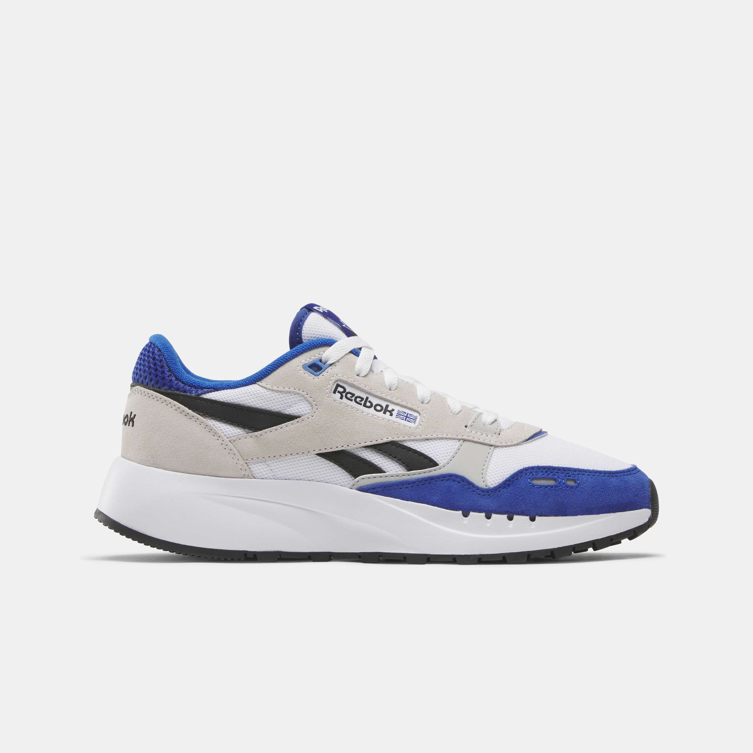 Tenis Classic Leather 2400