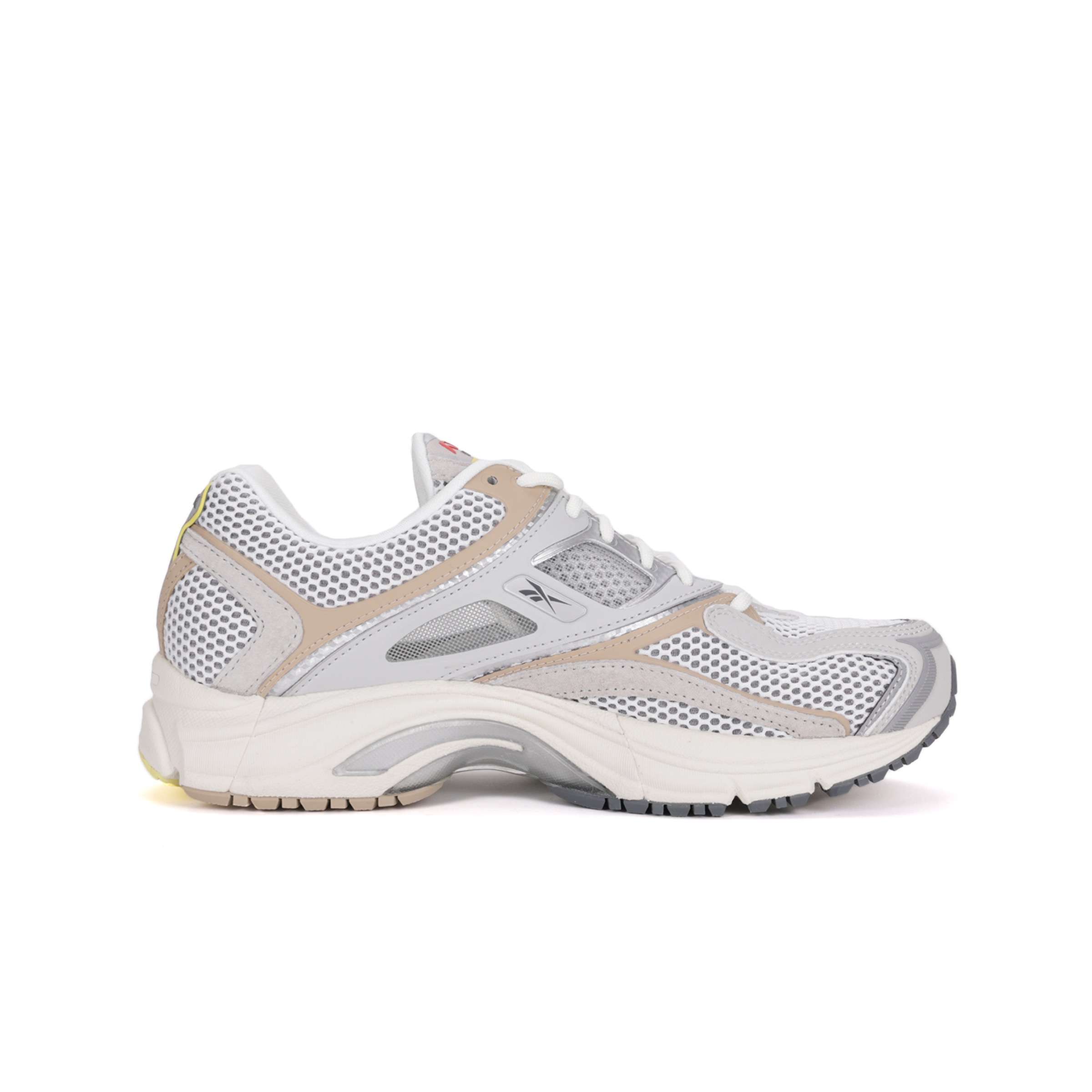 Los tenis Premier Trinity KFS incorporan un sistema de ajuste cinético que proporciona soporte y flexibilidad. image number 1