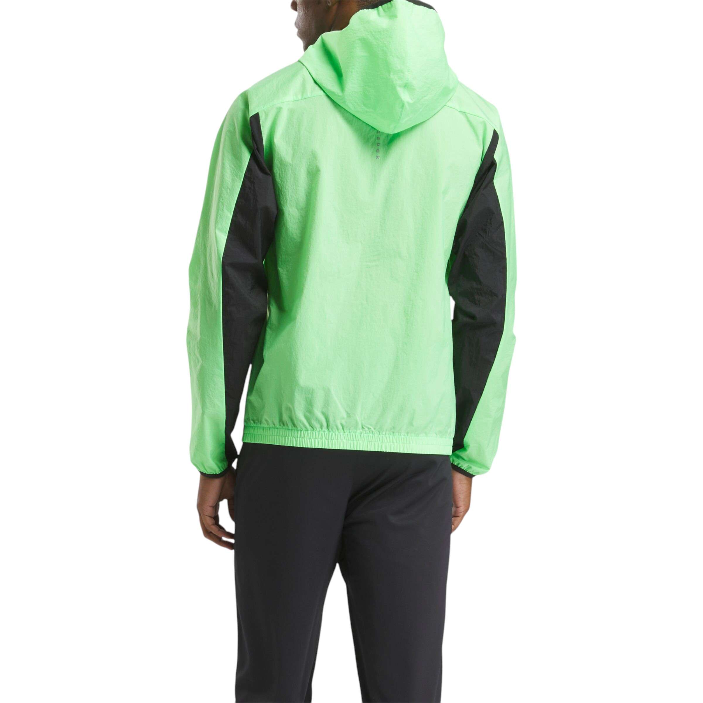 Chamarra Running Woven Wind image number 3