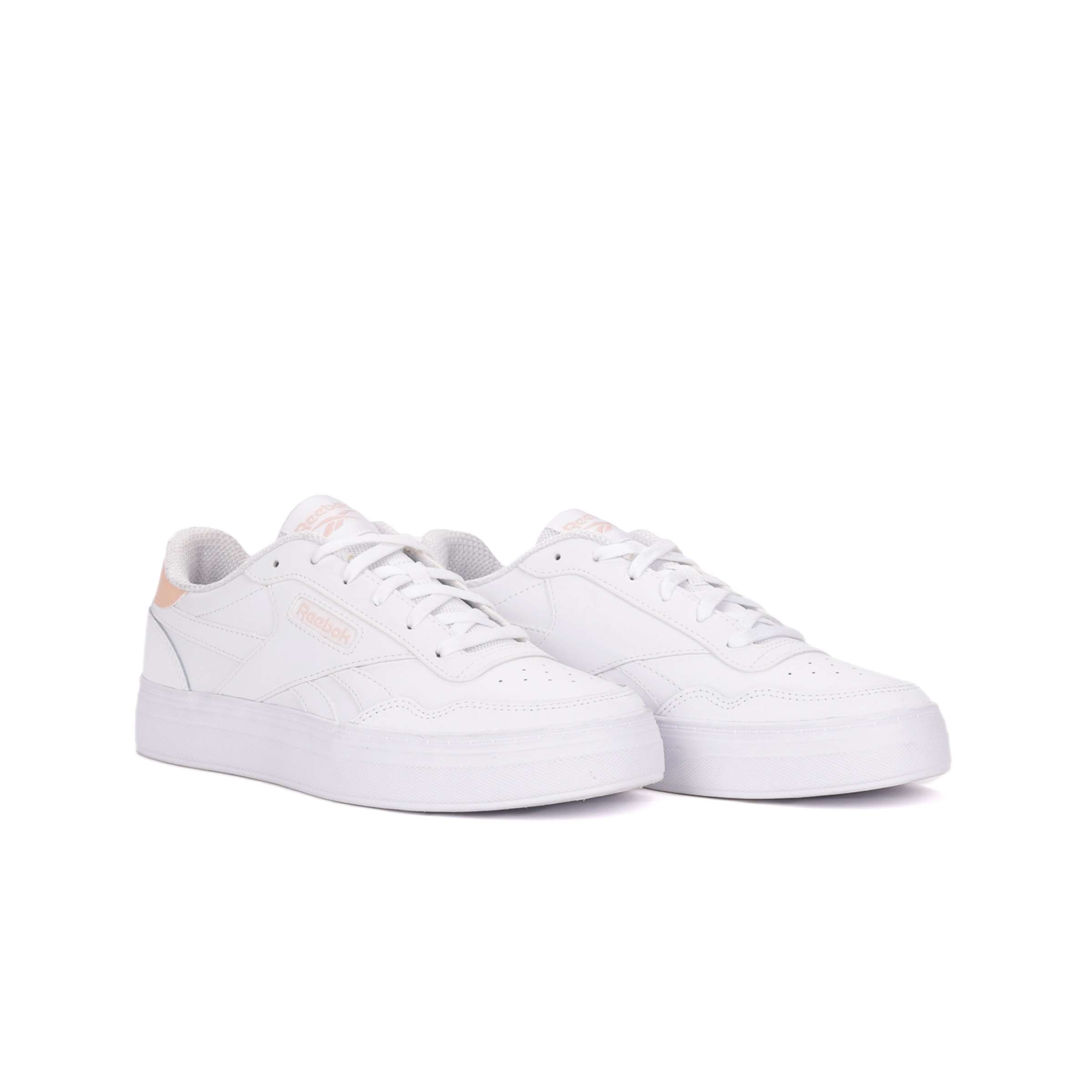 Estos tenis de mujer fáciles de usar presentan una silueta vintage que se puede vestir de manera elegante o informal para cualquier ocasión. image number 2