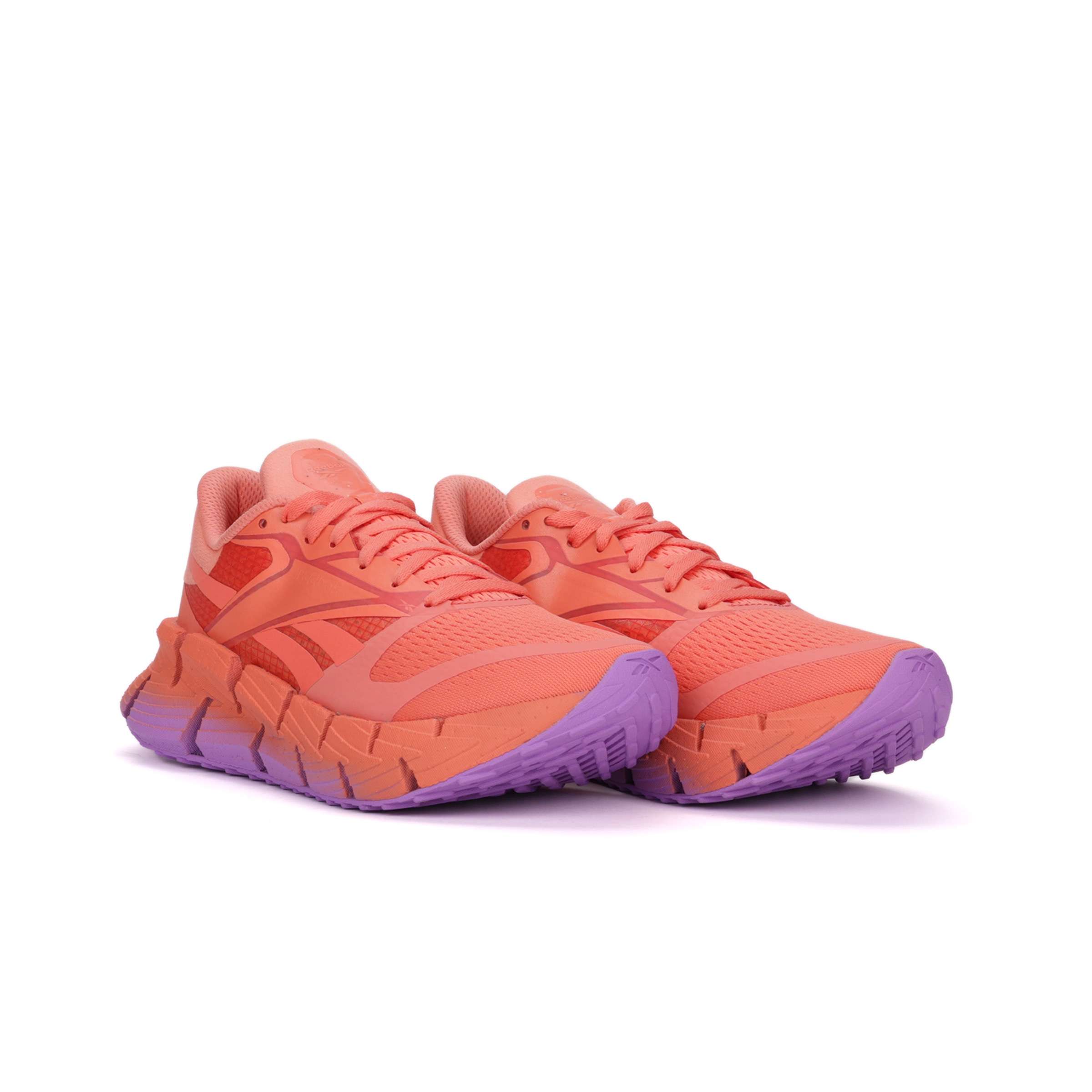 El FloatZig 1 de Reebok combina suavidad y elasticidad, diseñados para inspirar a salir al aire libre y correr.