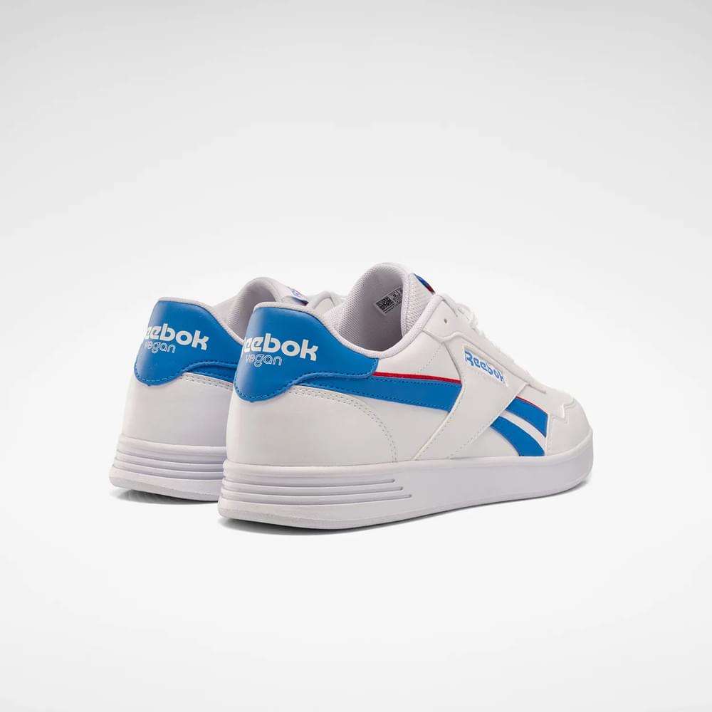 El estilo Reebok que te encanta en una silueta clásica de tenis vintage que se puede usar de manera elegante o informal. image number 2