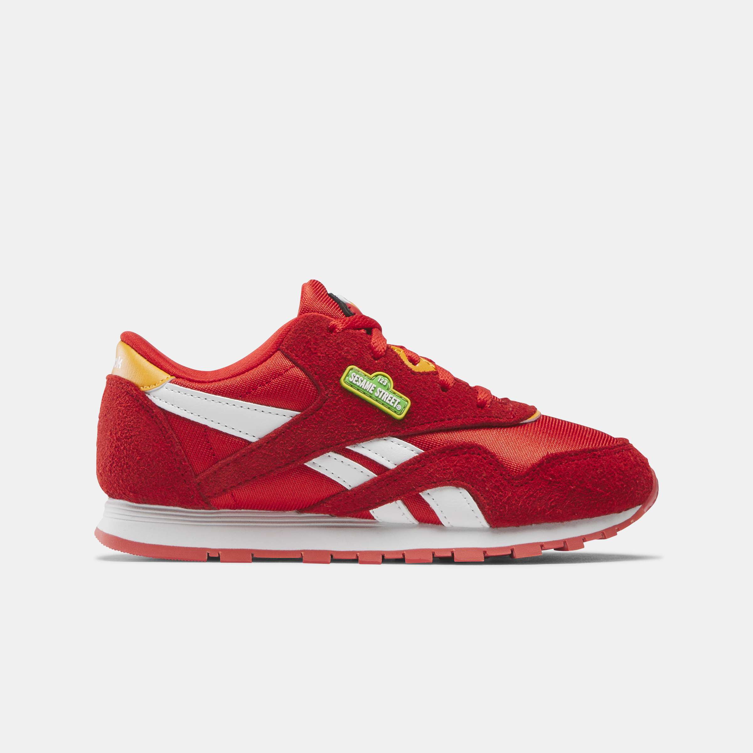 Tenis Classic Nylon x Sesame Street