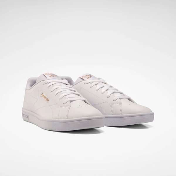 Diseño minimalista inspirado en los modelos clásicos de tenis, una silueta low adornada con costuras que forman el logo. image number 2
