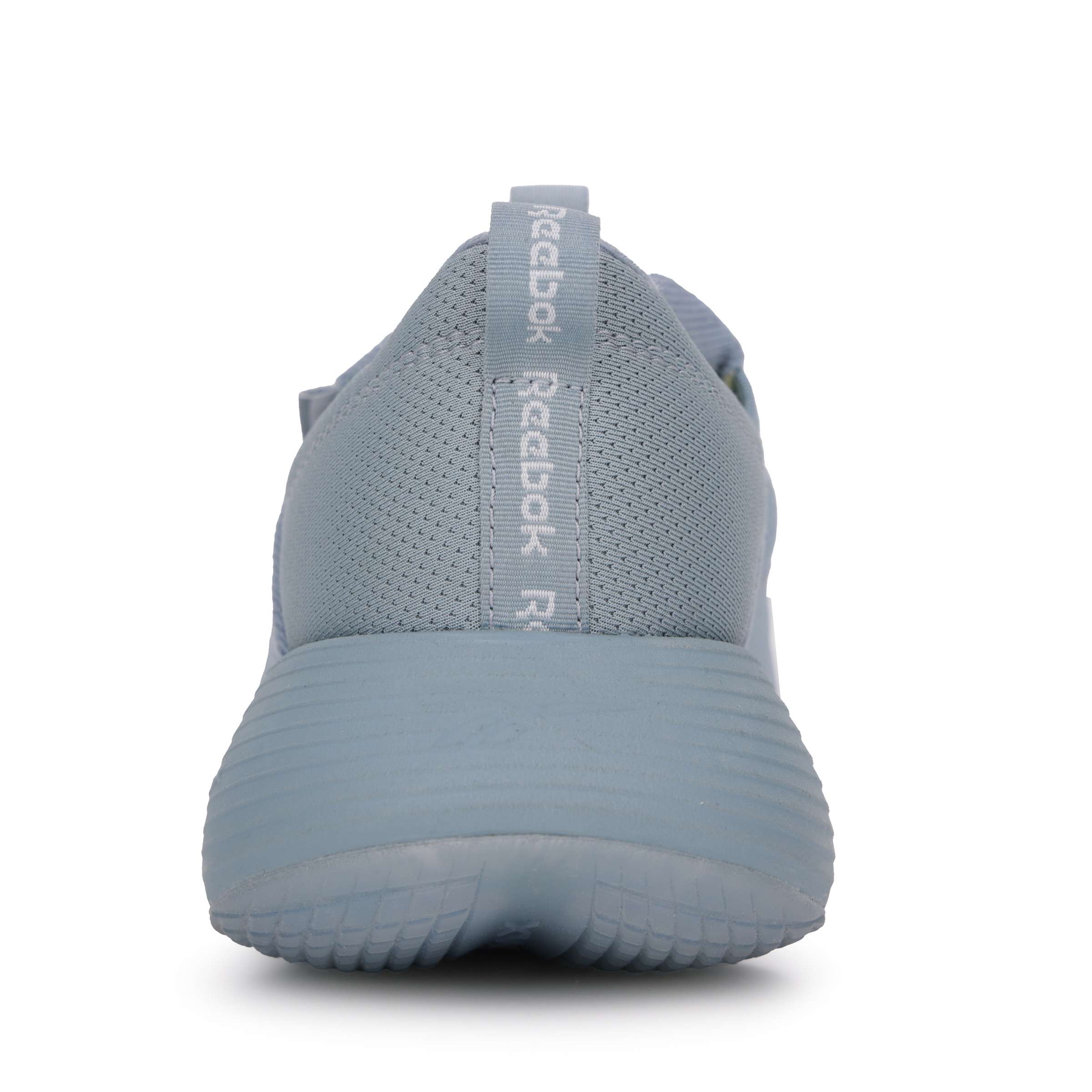 Prueba los DMX Comfort con una entresuela DMXAir que mueve el aire en cada paso y un diseño elegante que facilita su combinación. image number 6