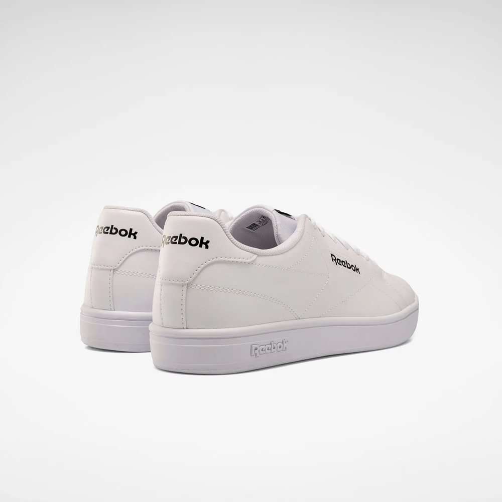 Diseño minimalista inspirado en los modelos clásicos de tenis, una silueta low adornada con costuras que forman el logo. image number 1