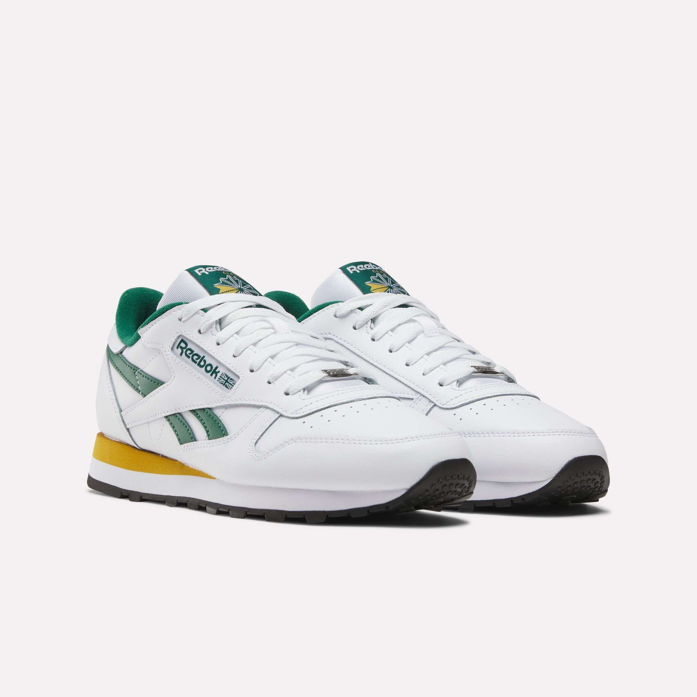 Un homenaje al estilo Reebok de principios del siglo XX. Estos tenis tienen un aire retro que combina a la perfección con tu vida moderna. image number 2