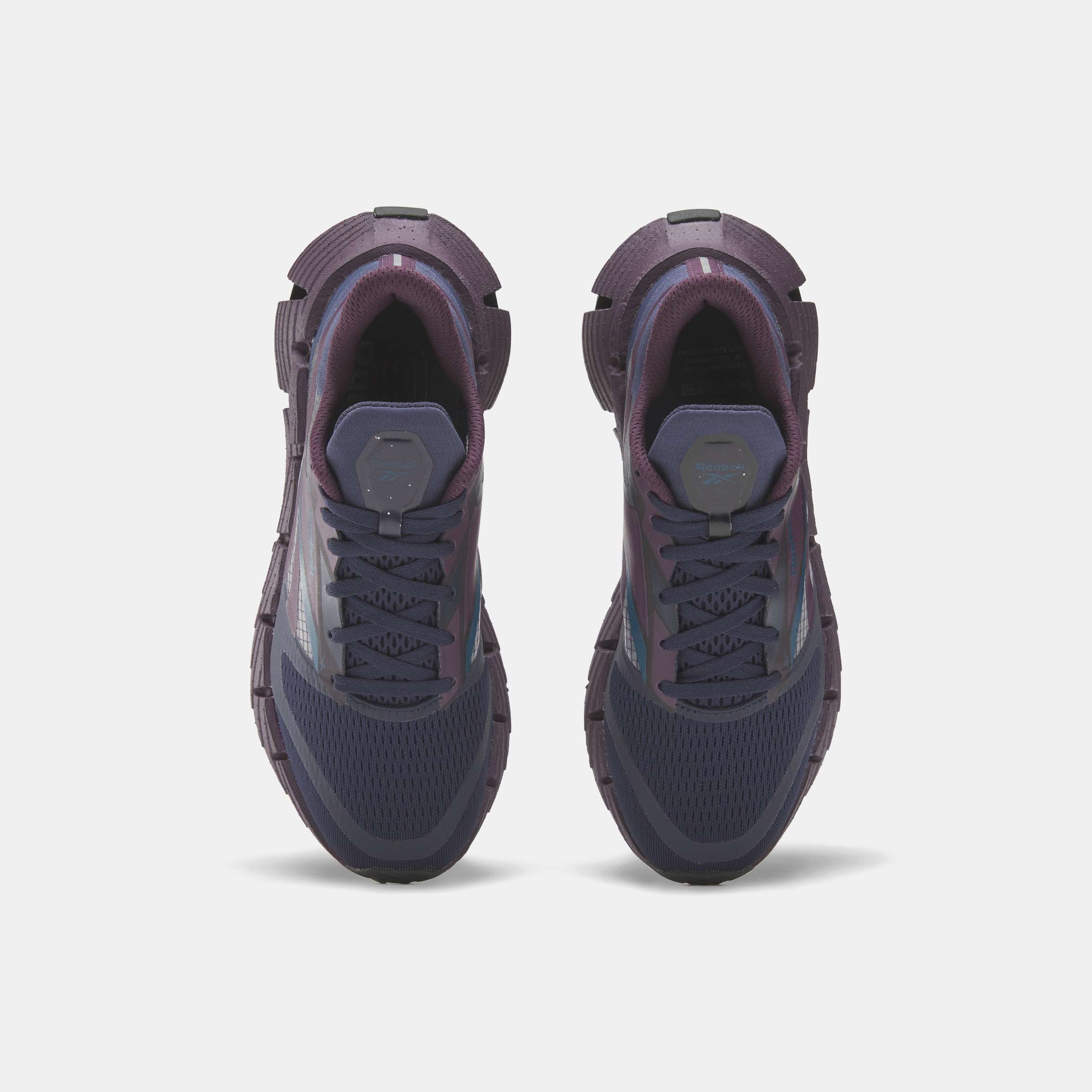 El FloatZig 1 de Reebok combina suavidad y elasticidad, diseñados para inspirar a salir al aire libre y correr. image number 6
